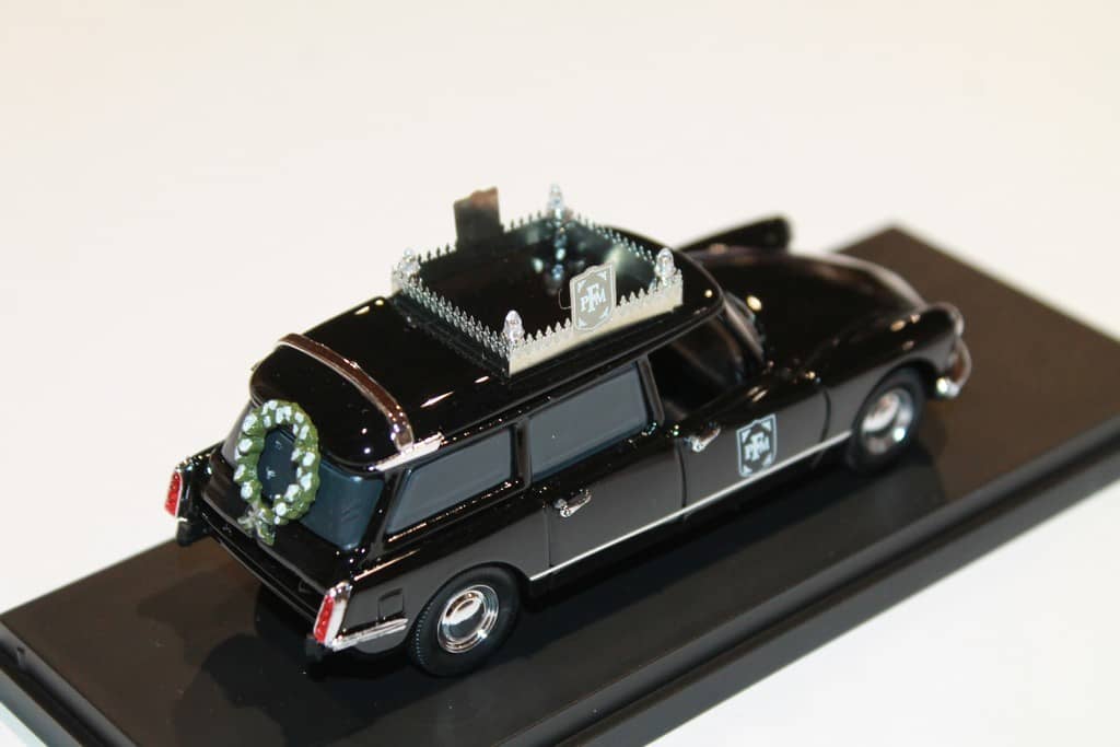 Citroën ID 19 Break Corbillard (Hearse) Rio 1/43 – Noire, Modèle Neuf