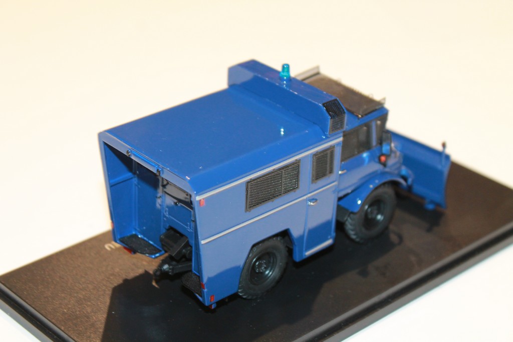 MERCEDES UNIMOG 406 POLICE BLEU 2008 PERFEX 1/43