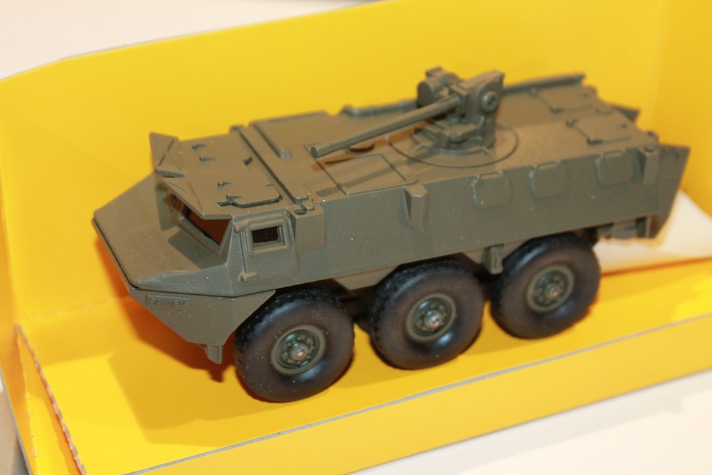 VAB 6X6 (SAVIEM-CREUSOT LOIRE) SOLIDO 1/43°