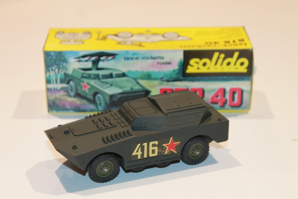 LANCE ROCKETTS BTR 40 SOLIDO 1/43°