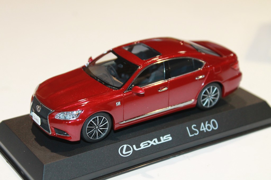 LEXUS LS 460 F SPORT KYOSHO 1/43°