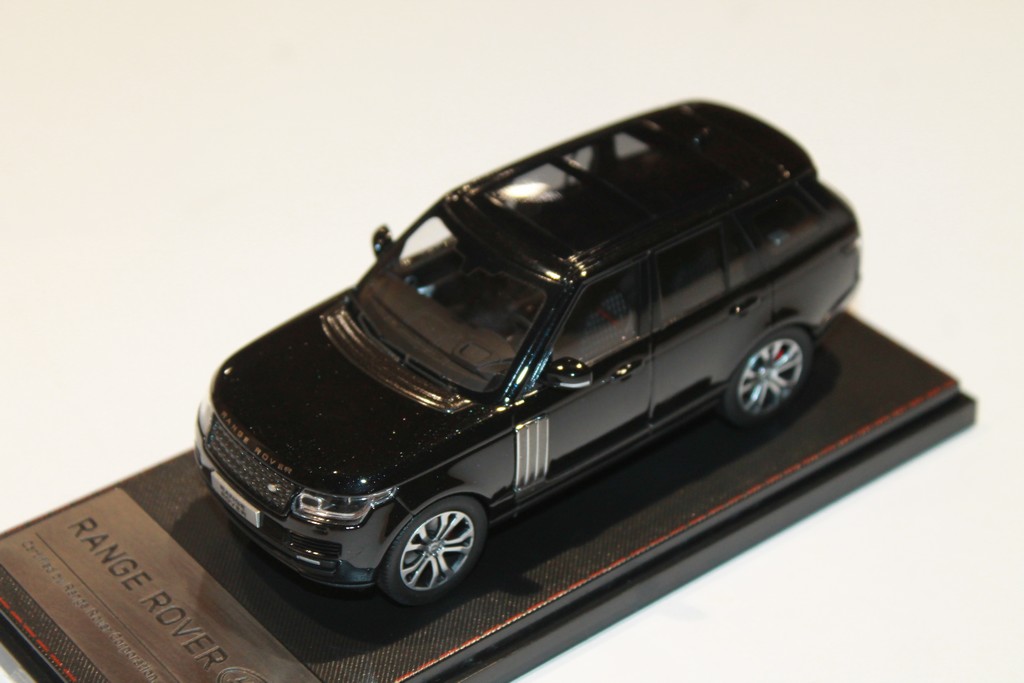 LAND ROVER RANGE ROVER NOIR CLD MODELS 1/43°