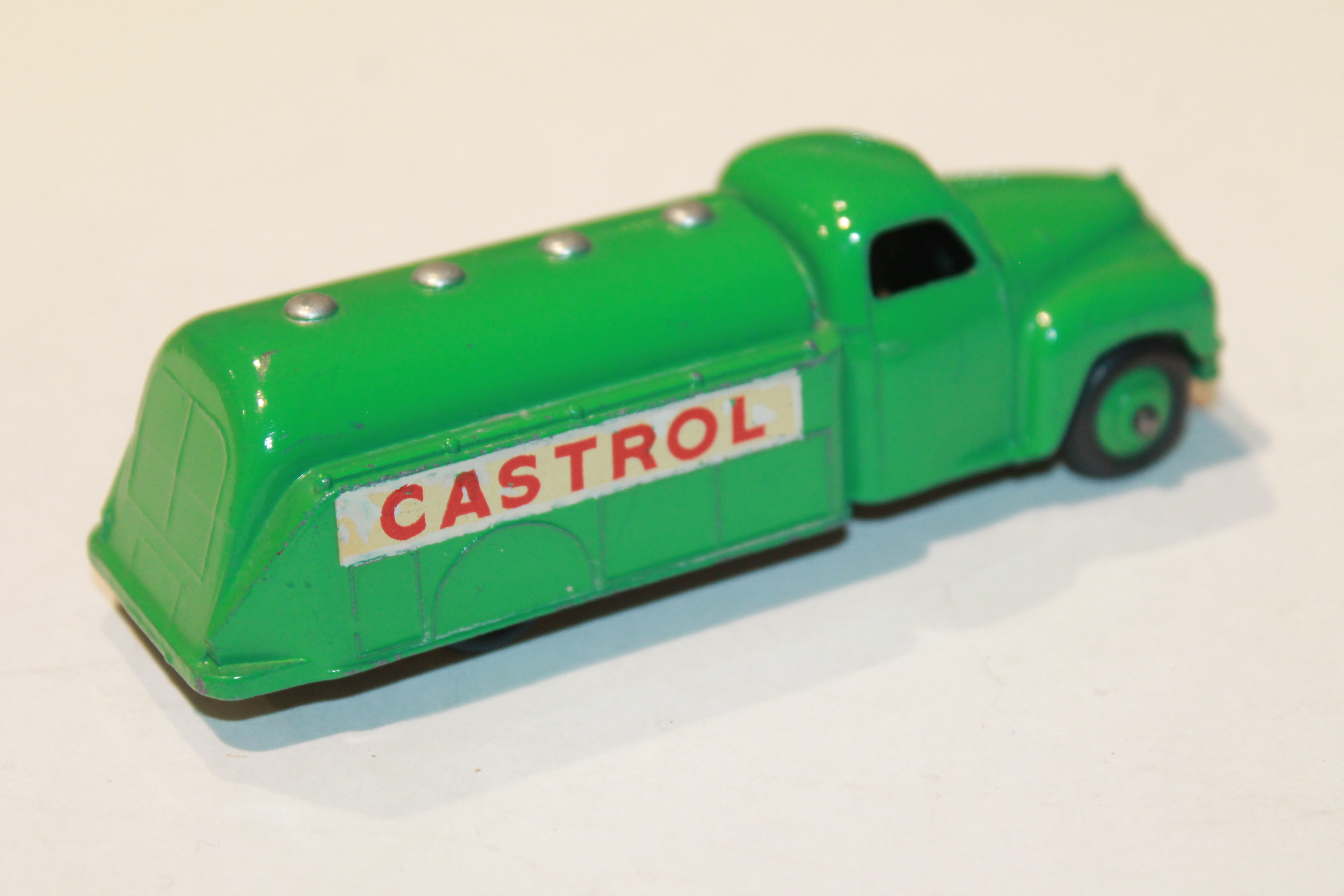 STUDEBAKER CASTROL DINKY TOYS 1/43°