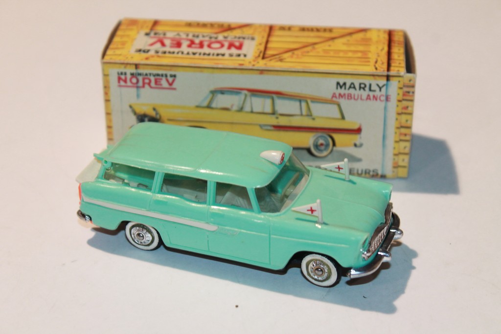 SIMCA MARLY AMBULANCE NOREV 1/43°