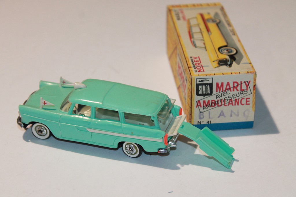 SIMCA MARLY AMBULANCE NOREV 1/43°