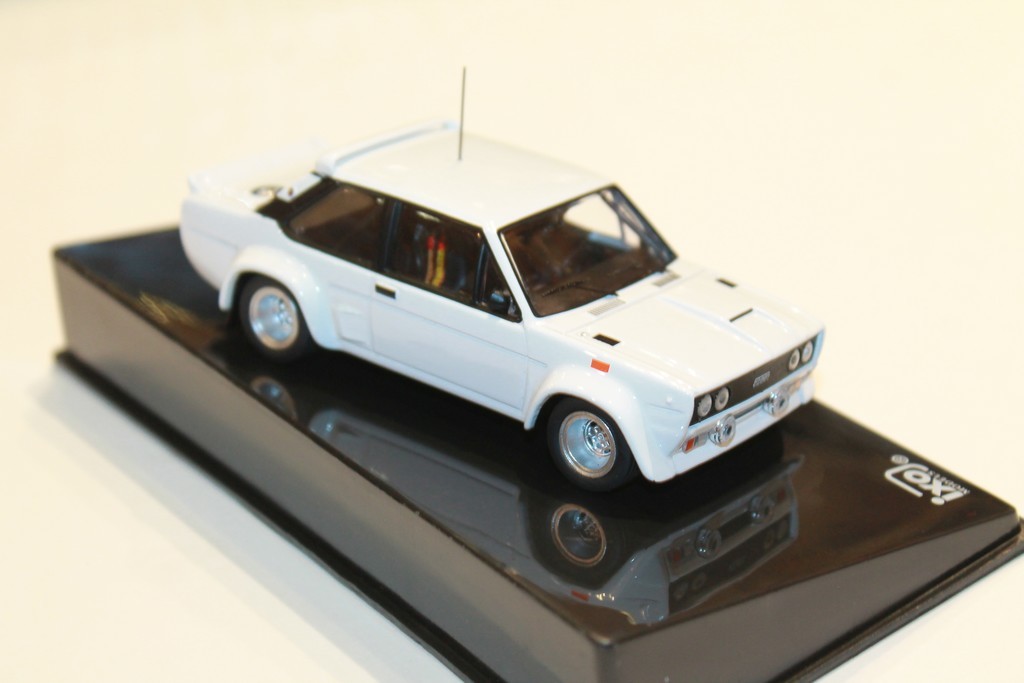 FIAT 131 ABARTH RALLY SPECS 1978 IXO MODELS 1/43°