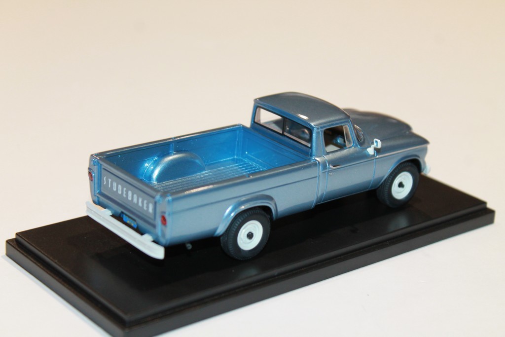 STUDEBAKER CHAMP PICKUP BLEU NEO 1/43°