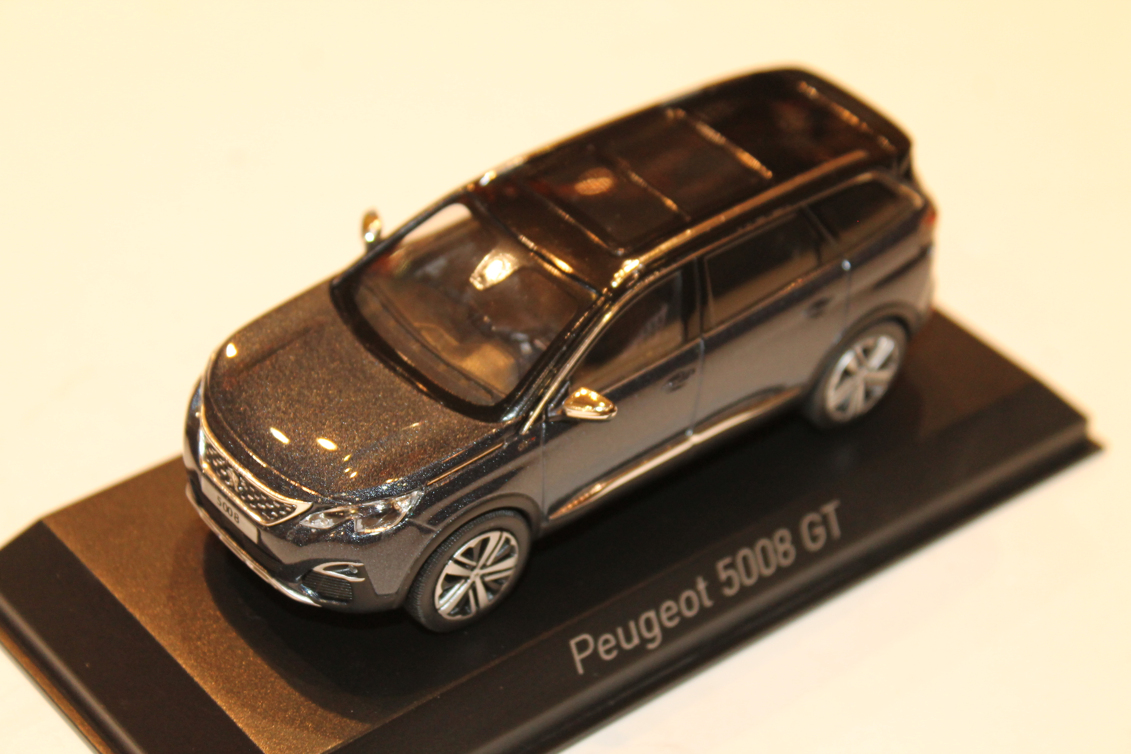 PEUGEOT 5008 GT BLEU 2016 NOREV 1/43°