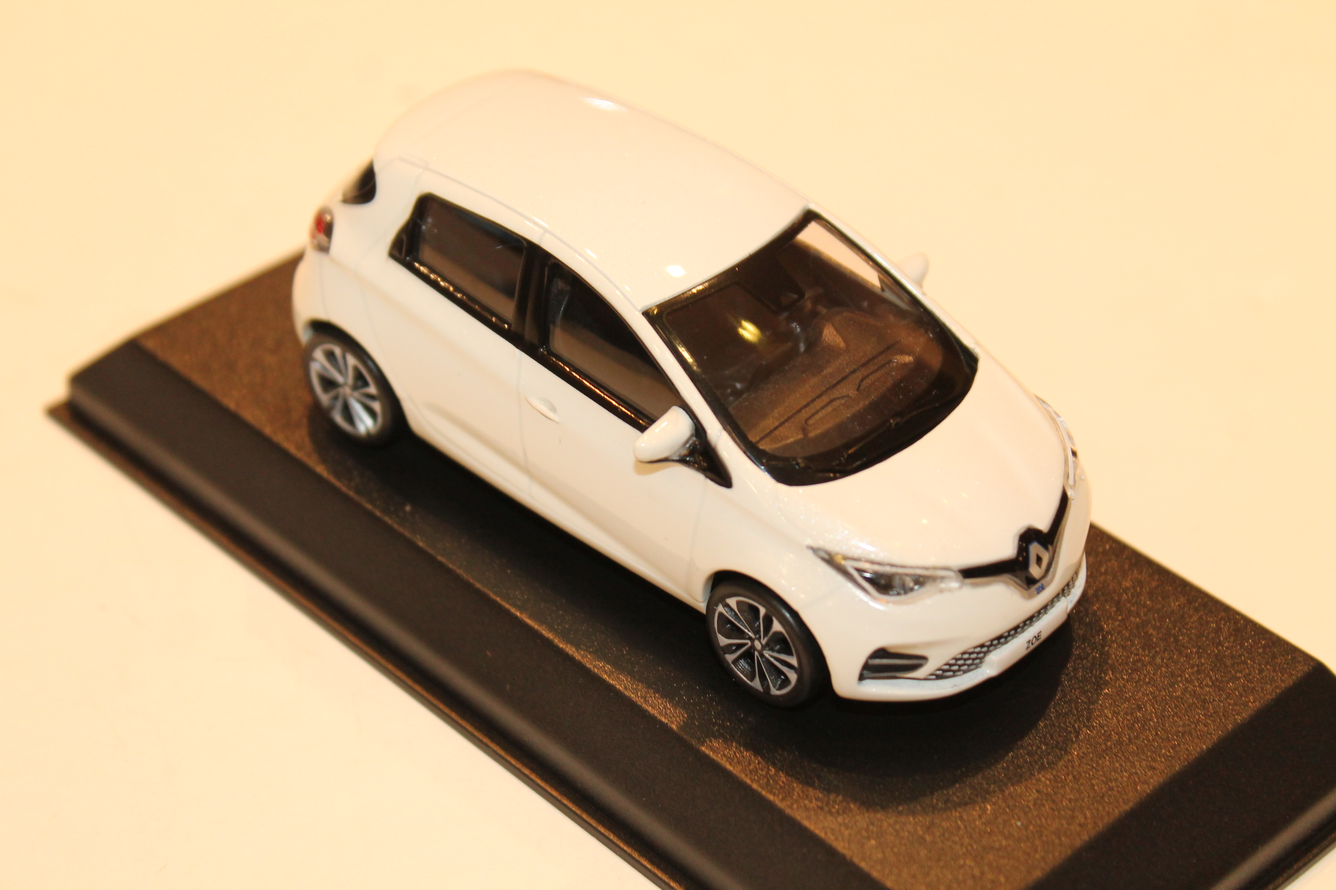 RENAULT ZOE ZE50 BLANCHE 2020 NOREV 1/43°