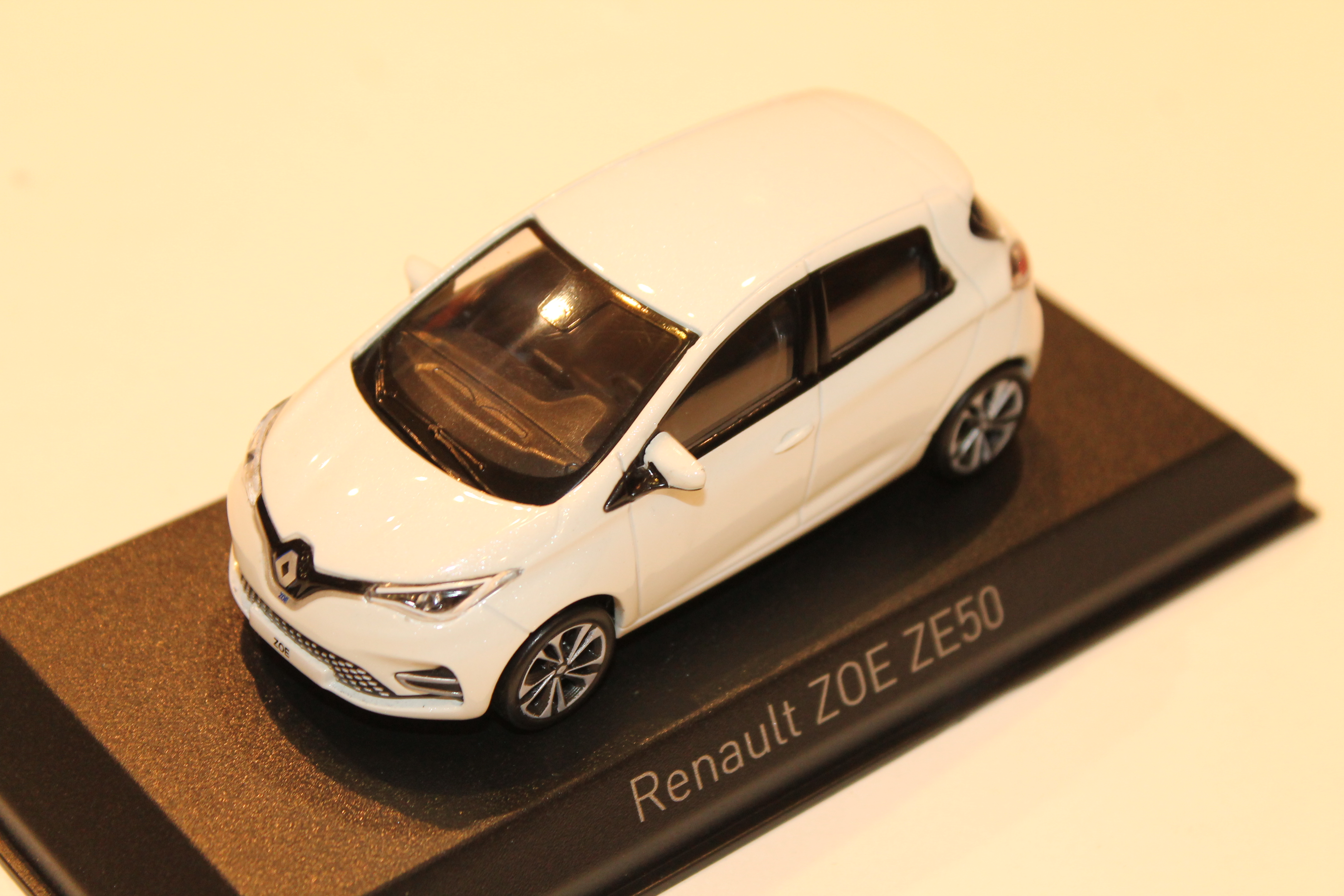 RENAULT ZOE ZE50 BLANCHE 2020 NOREV 1/43°