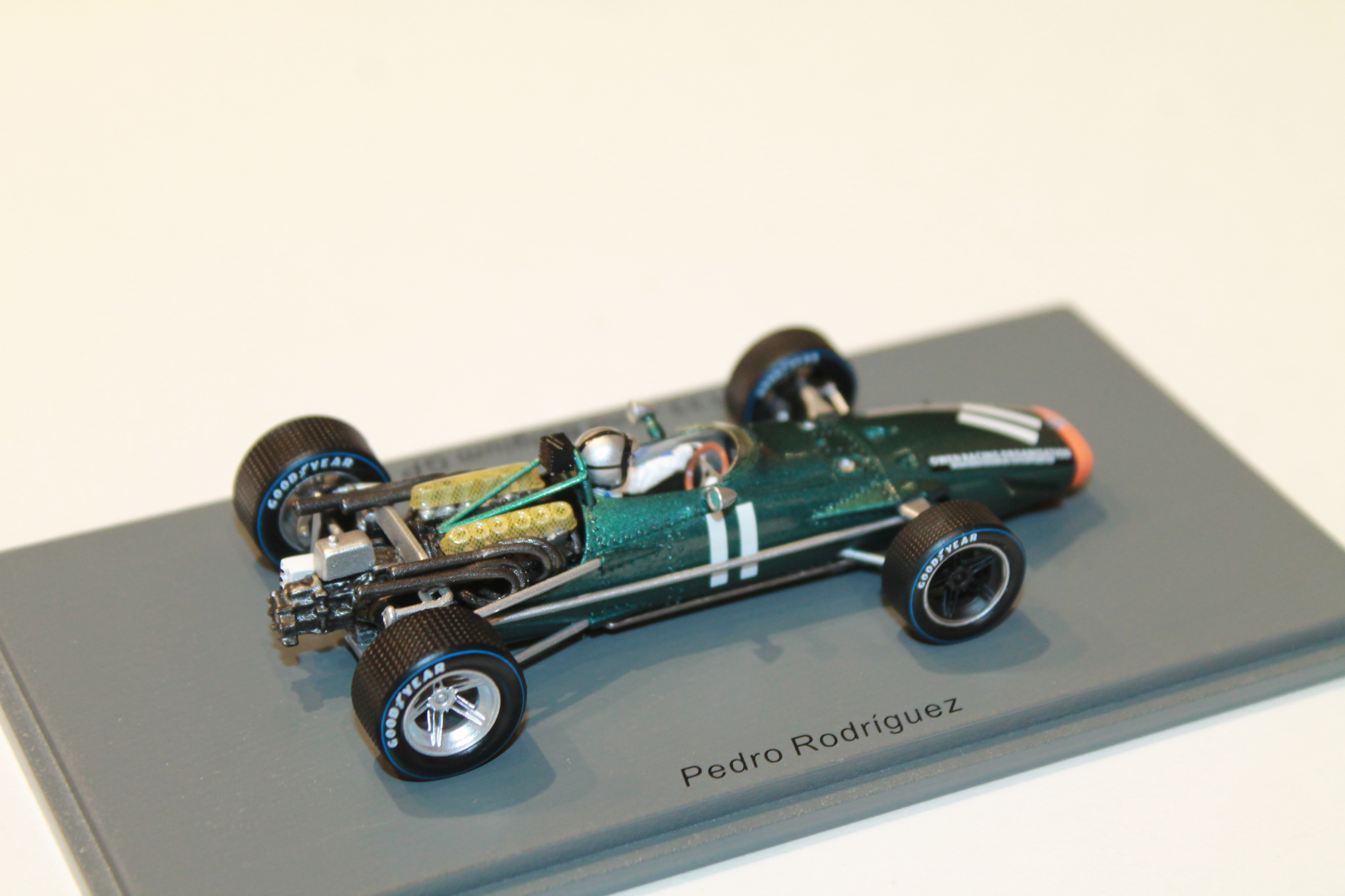 1:43 Spark BRM P133 #11 Pedro Rodriguez Bélgica GP 1968 S5700 