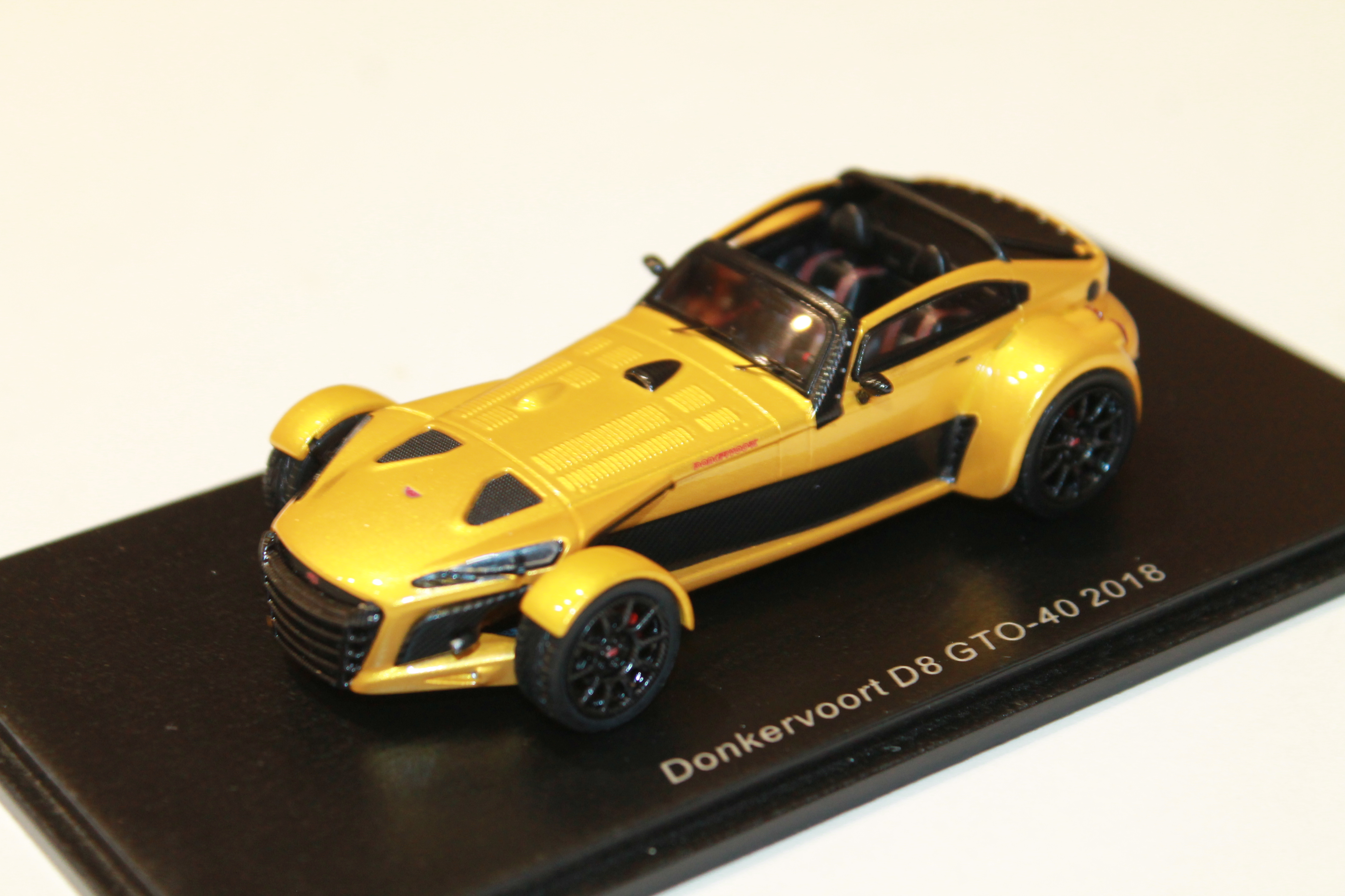 DONKERVOORT D8 GTO-40 2018 SPARK 1/43°