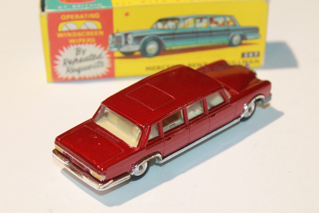 MERCEDES 600 PULLMAN CORGI TOYS 1/43°