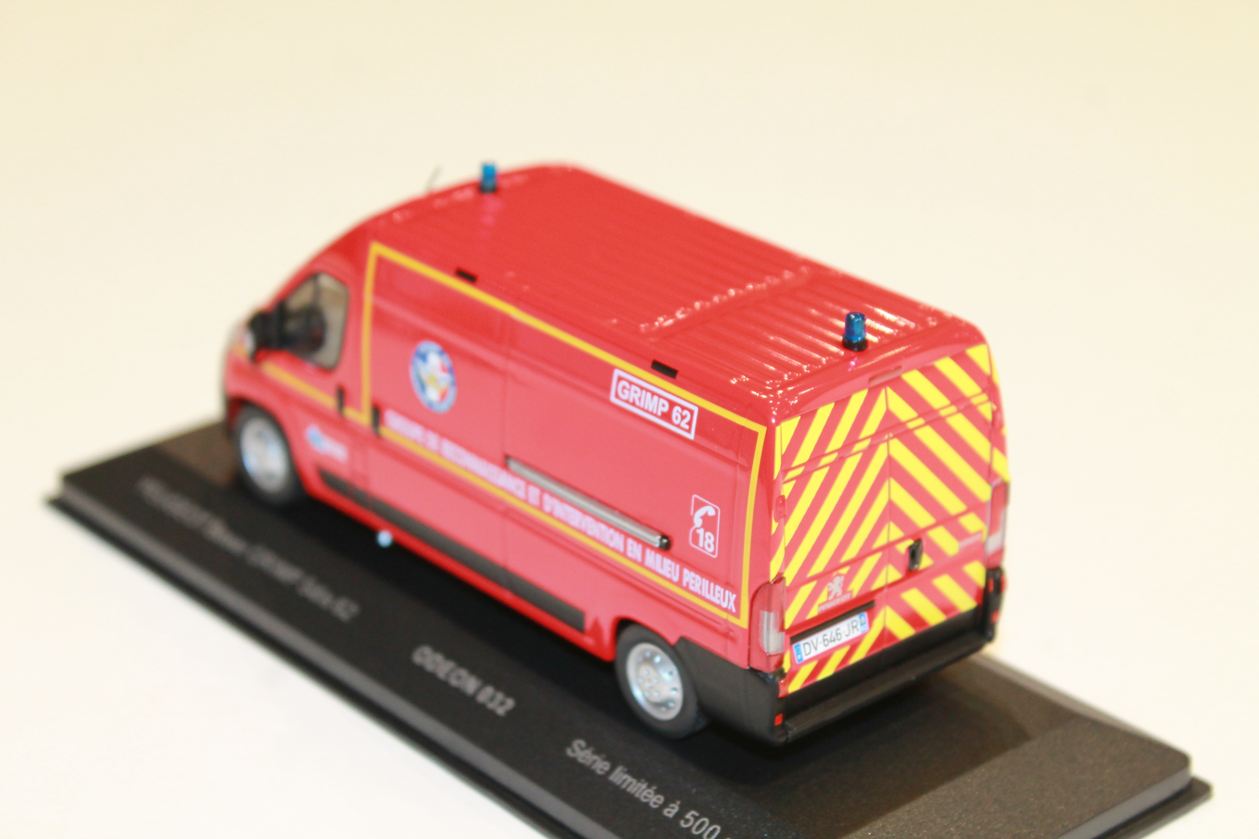 VEHICULE DES POMPIERS SDIS 62