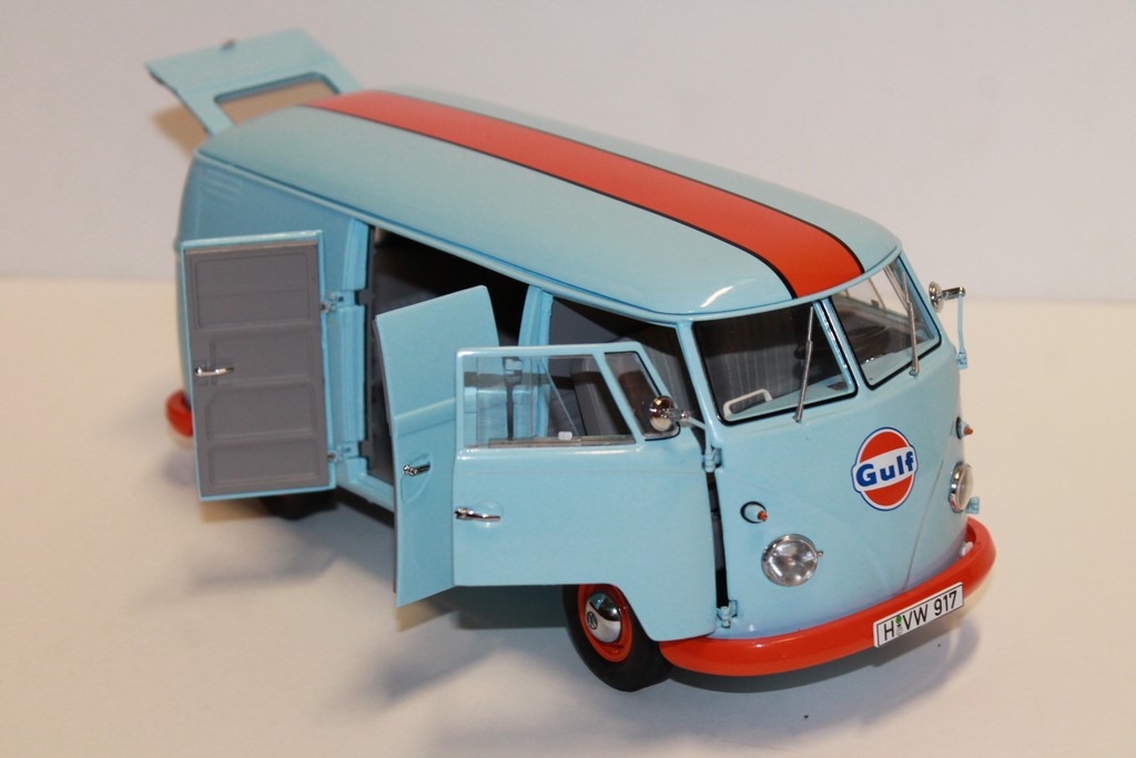 VOLKSWAGEN T1B GULF SCHUCO 1/18°