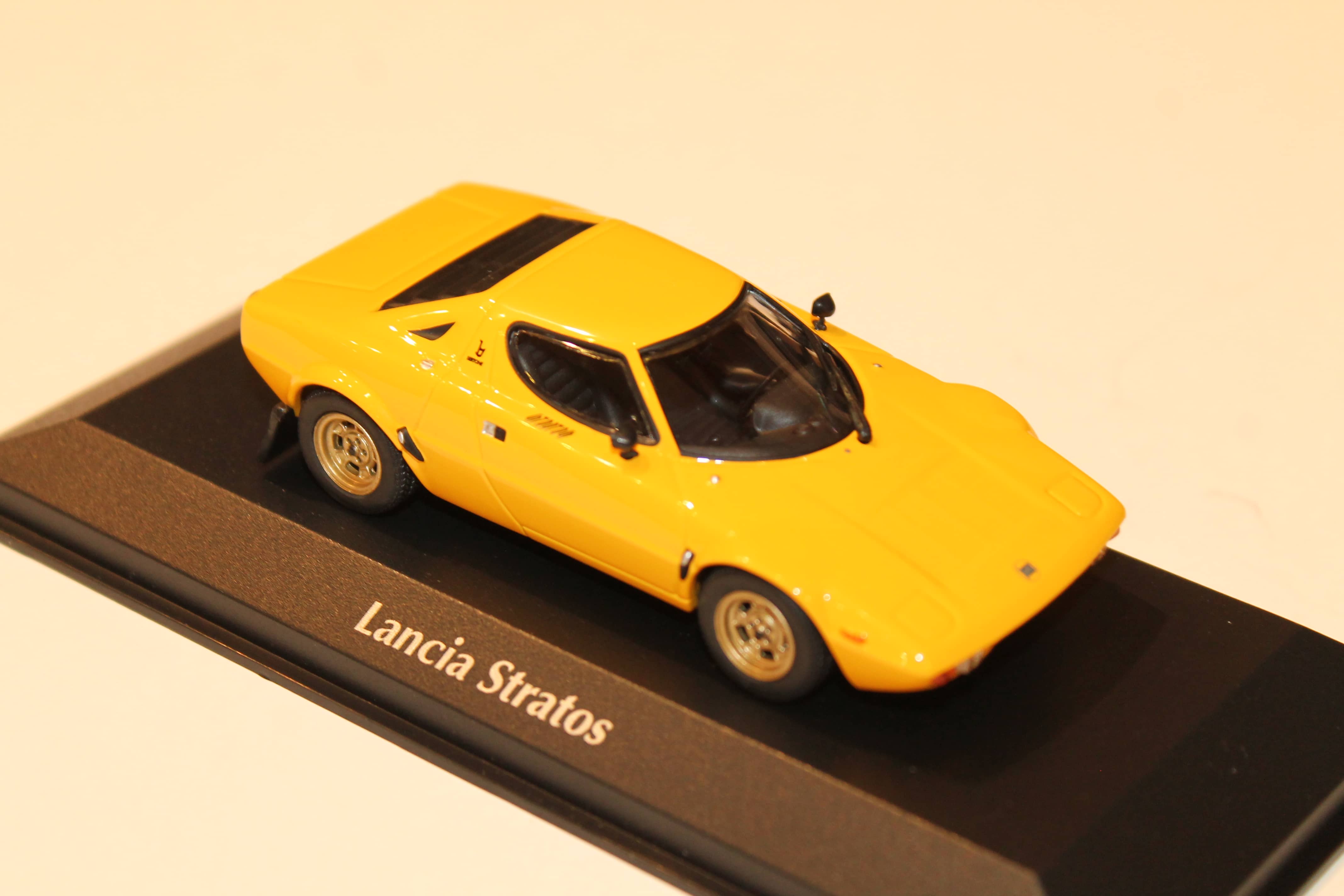 LANCIA STRATOS JAUNE 1974 MAXICHAMPS 1/43°