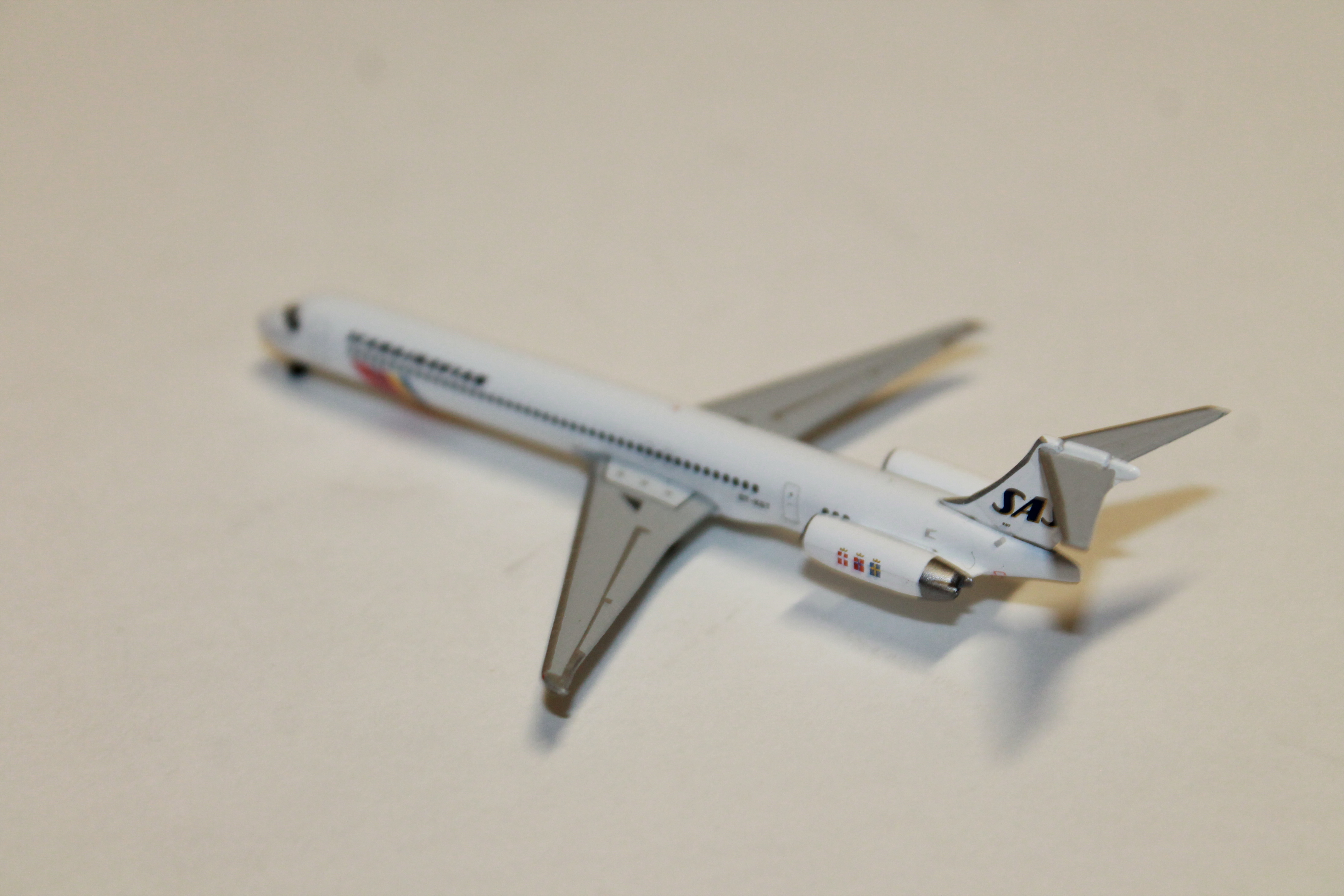 MCDONNELL DOUGLAS SAS SCANDINAVIAN AIRLINES HERPA 1/500°