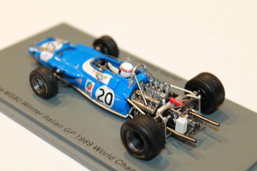 MONOPLACE CHAMPIONNE DU MONDE ET VAINQUEUR DU GRAND PRIX D'ITALIE DE 1969  PILOTE: JACKIE STEWART