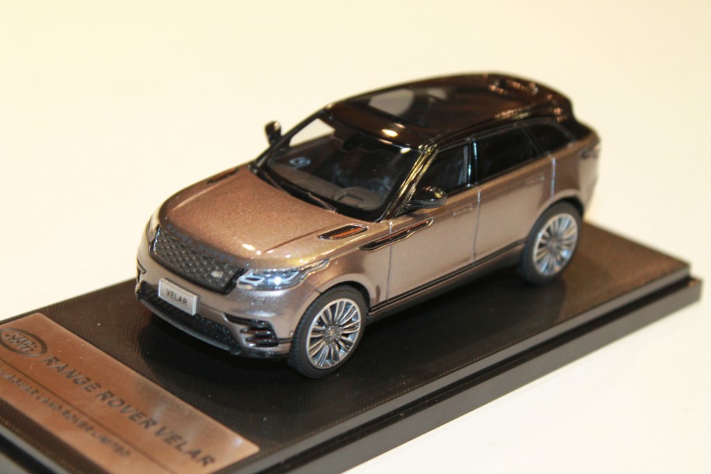 Amazon.co.jp: LCD MODELS 1/43 レンジローバー RANGE ROVER