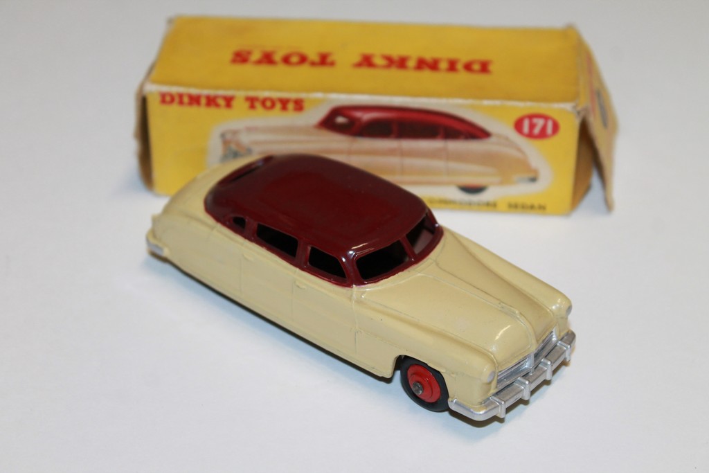 HUDSON COMMODORS SEDAN DINKY TOYS 1/43°