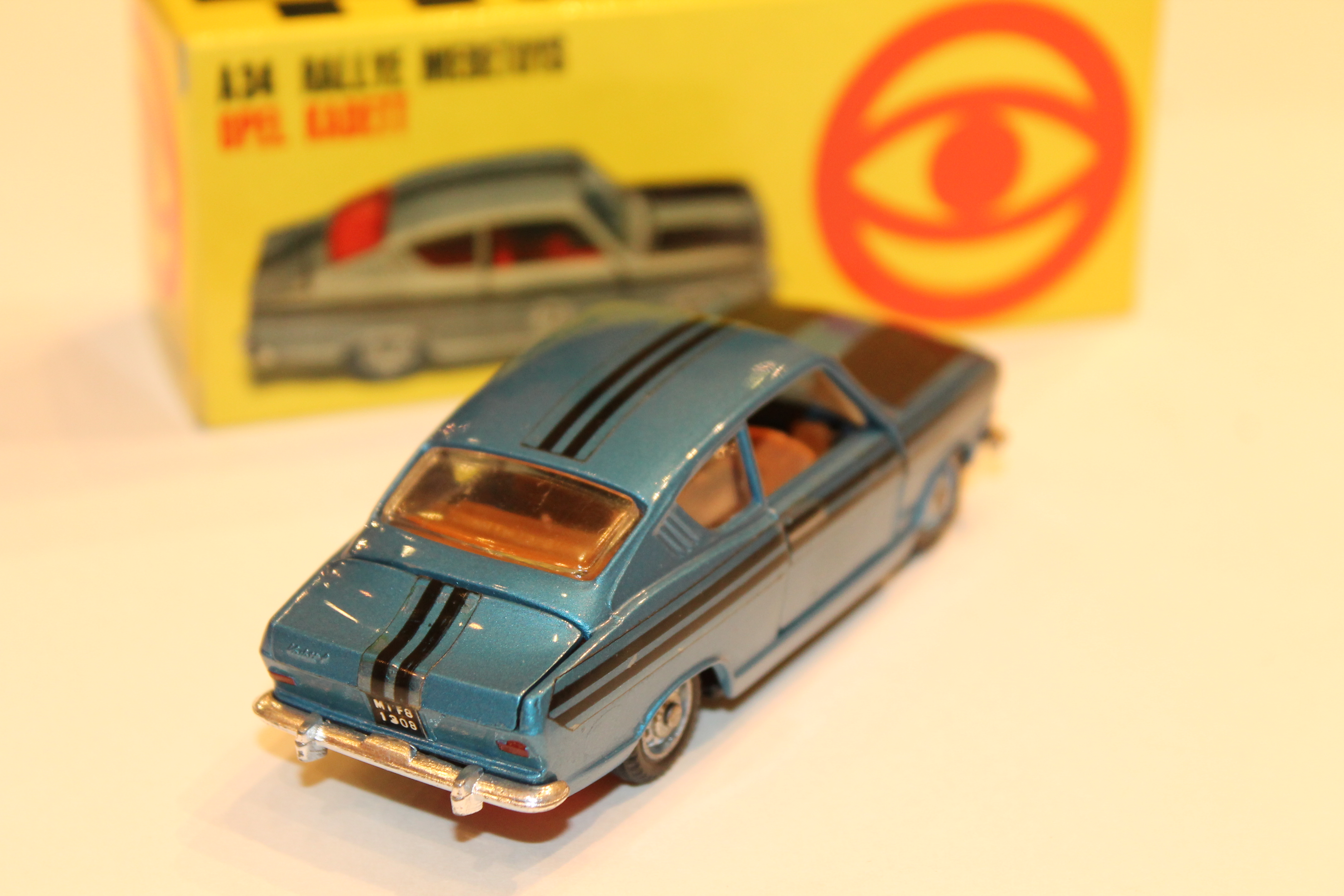 OPEL KADETT BLEU RALLYE MEBETOYS 1/43°