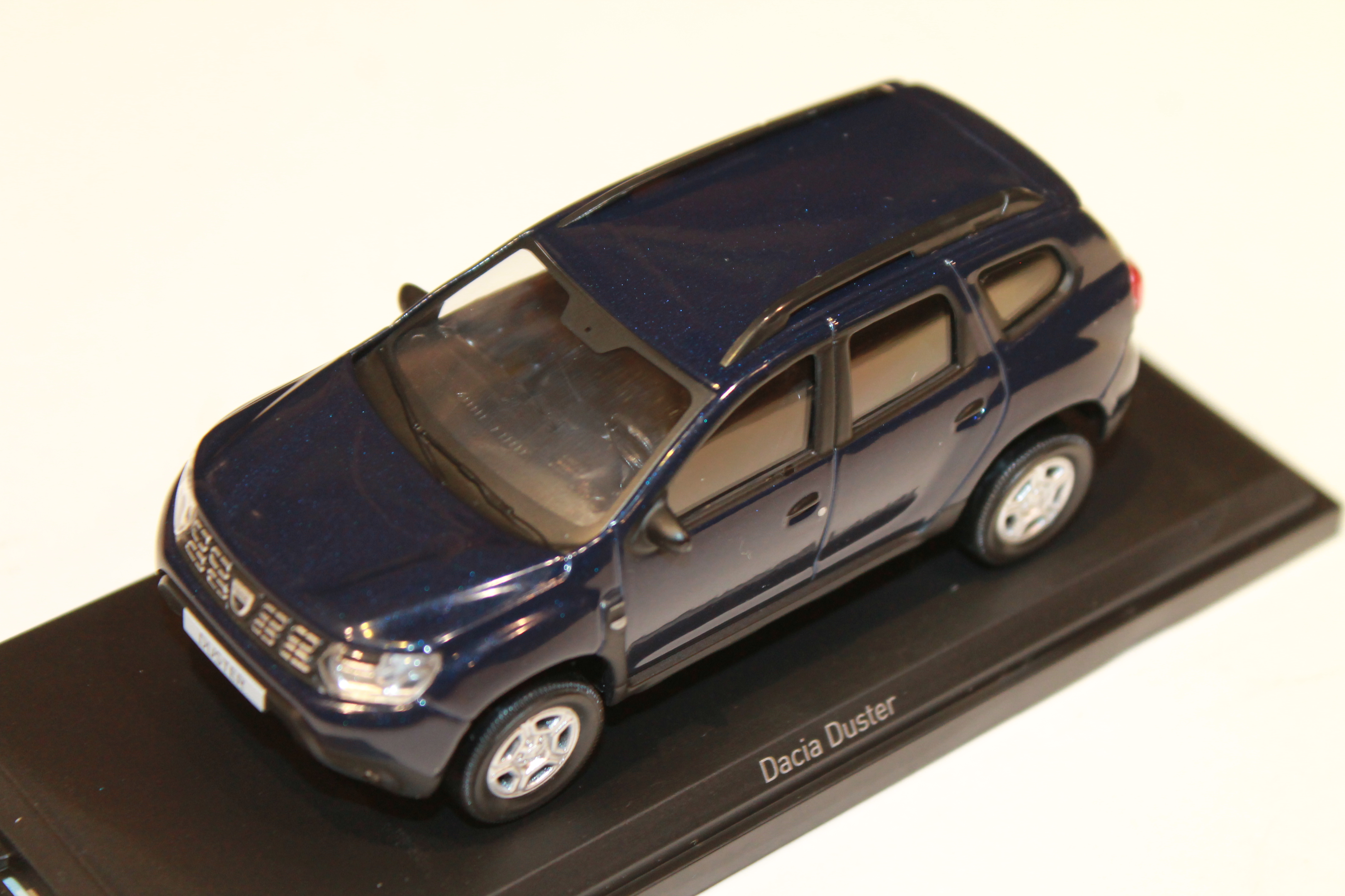 DACIA DUSTER BLEU 2018 NOREV 1/43°