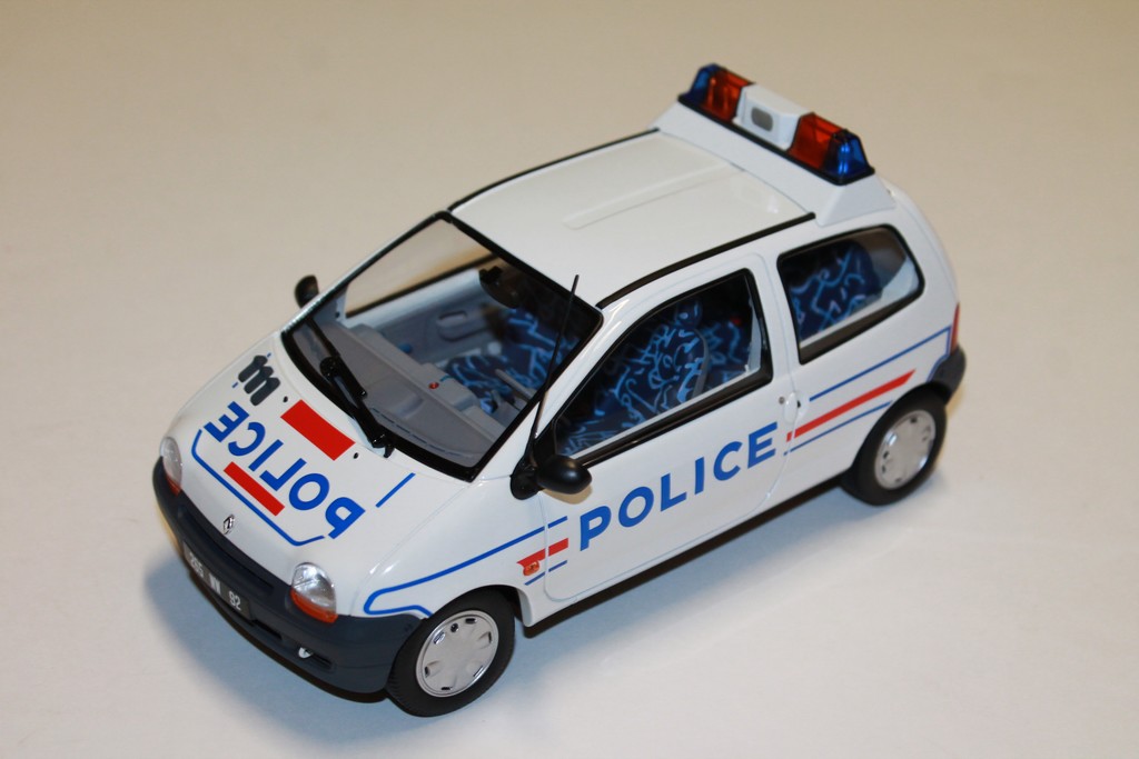 RENAULT TWINGO POLICE 1995 NOREV 1/18°