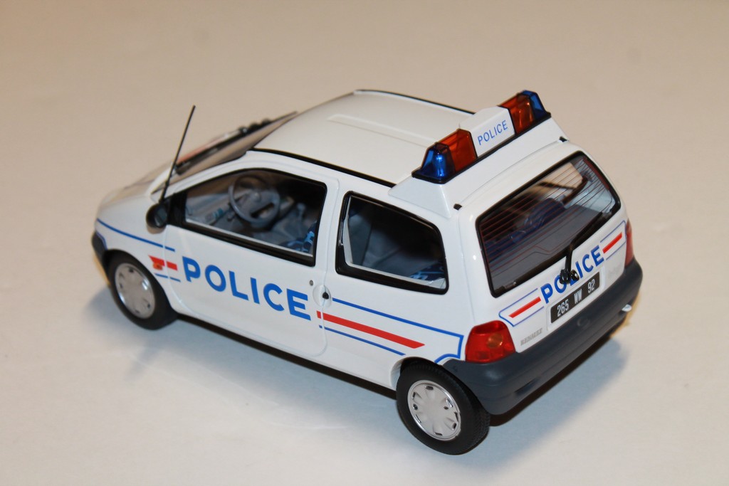 RENAULT TWINGO POLICE 1995 NOREV 1/18°