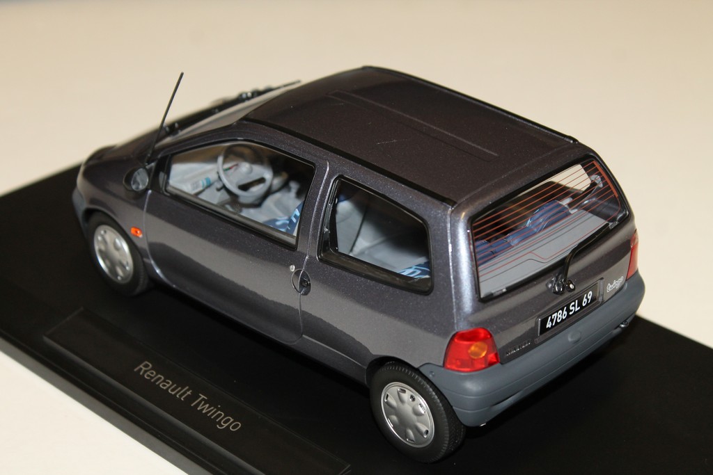 RENAULT TWINGO GRISE 1995 NOREV 1/18°