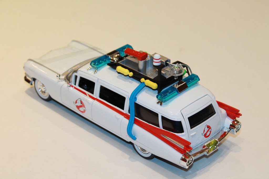 CADILLAC ECTO-1 "GHOSTBUSTERS" JADA 1/24°