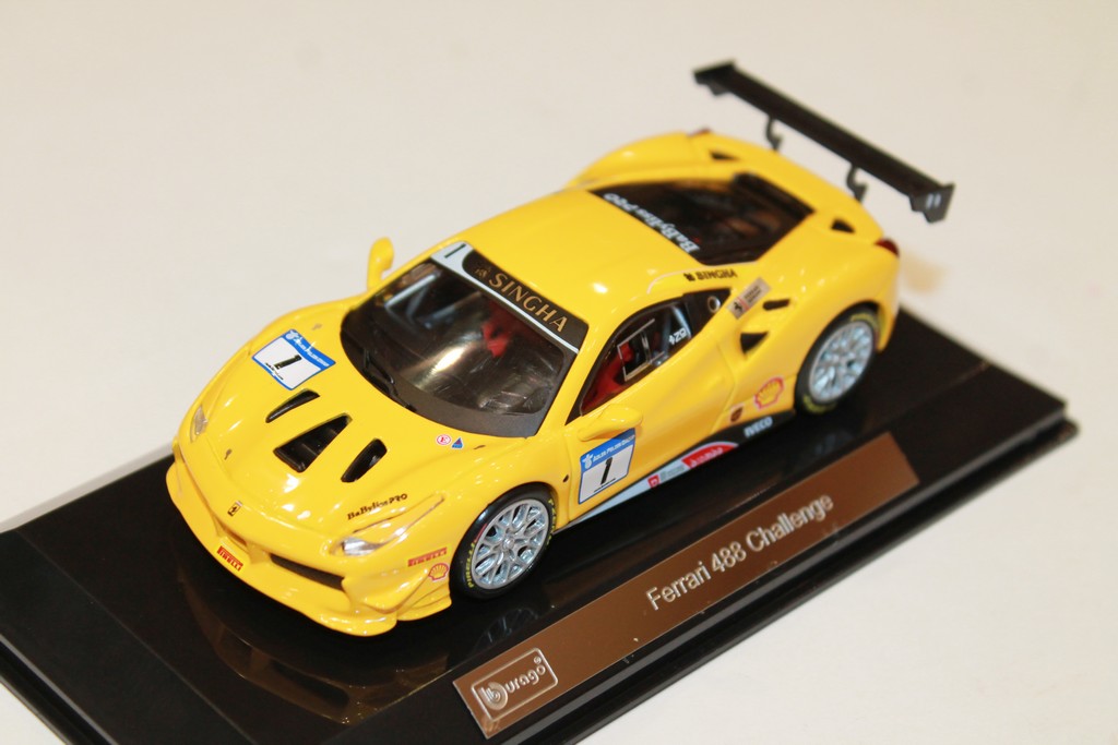 FERRARI 488 CHALLENGE 2017 BBURAGO 1/43°