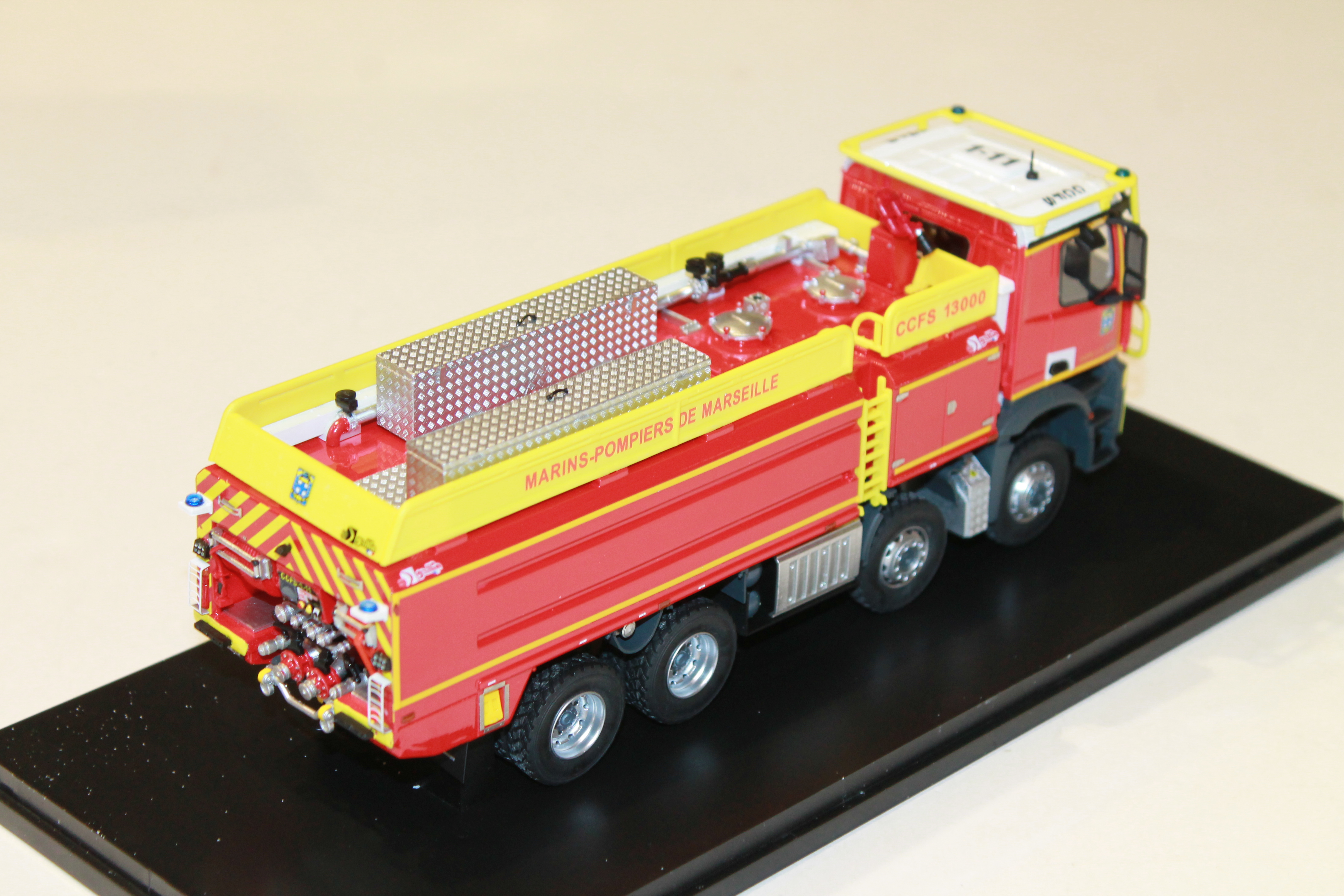 MERCEDES AROCS CCFS GALLIN BMPM ALERTE 1/43°