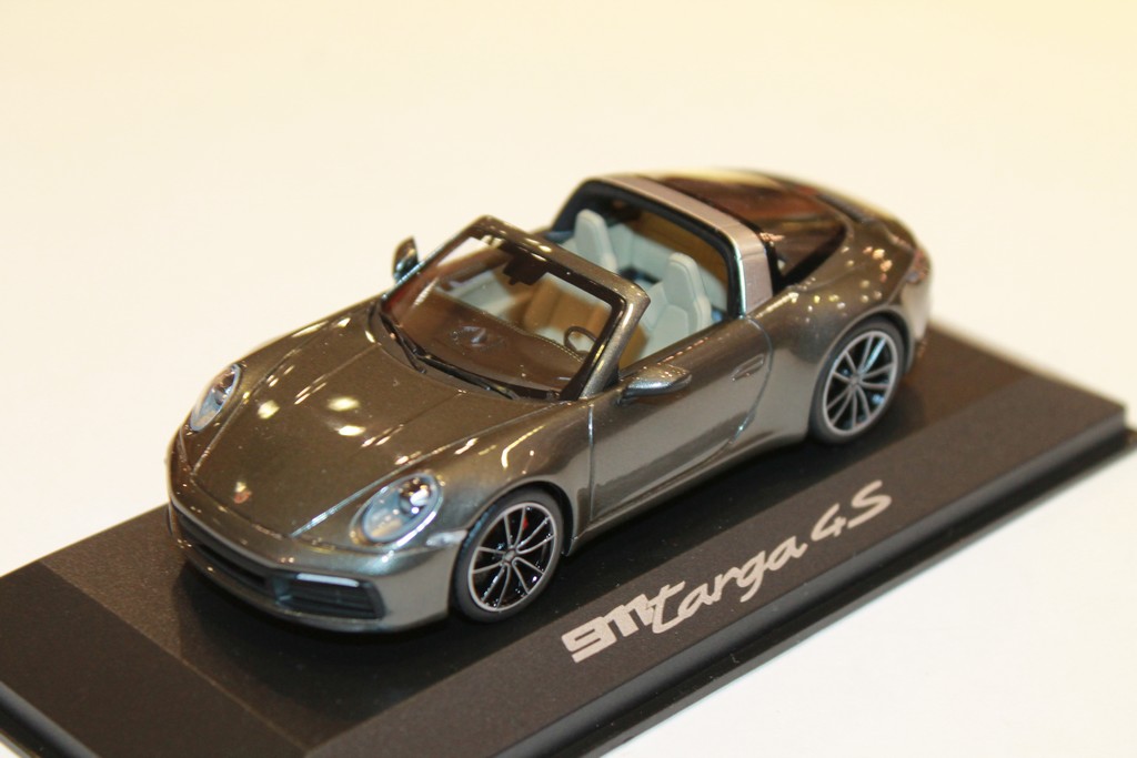 PORSCHE 911-992 TARGA 4S GRISE 2020 MINICHAMPS 1/43°