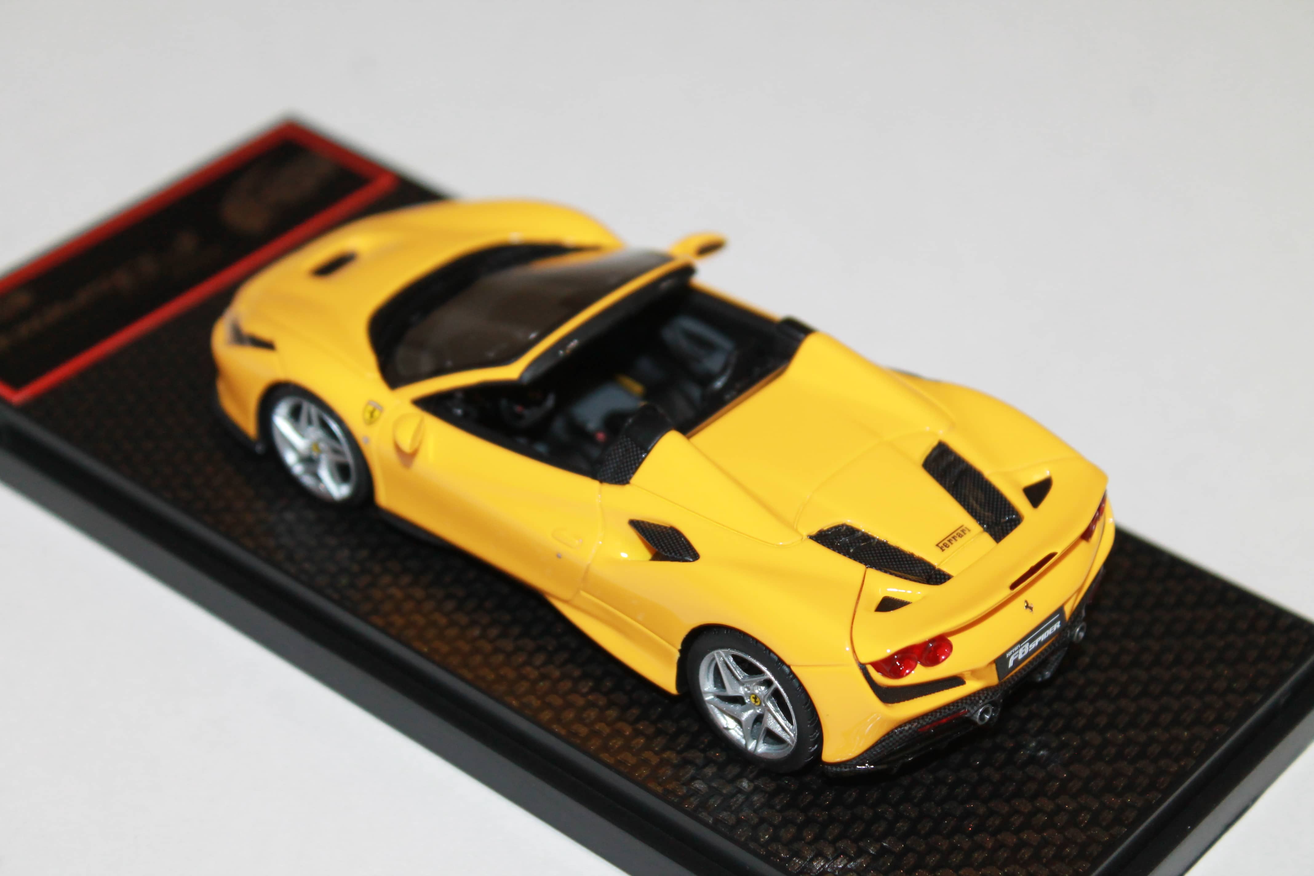 FERRARI F8 TRIBUTO SPIDER GIALLO MODENA BBR 1/43°
