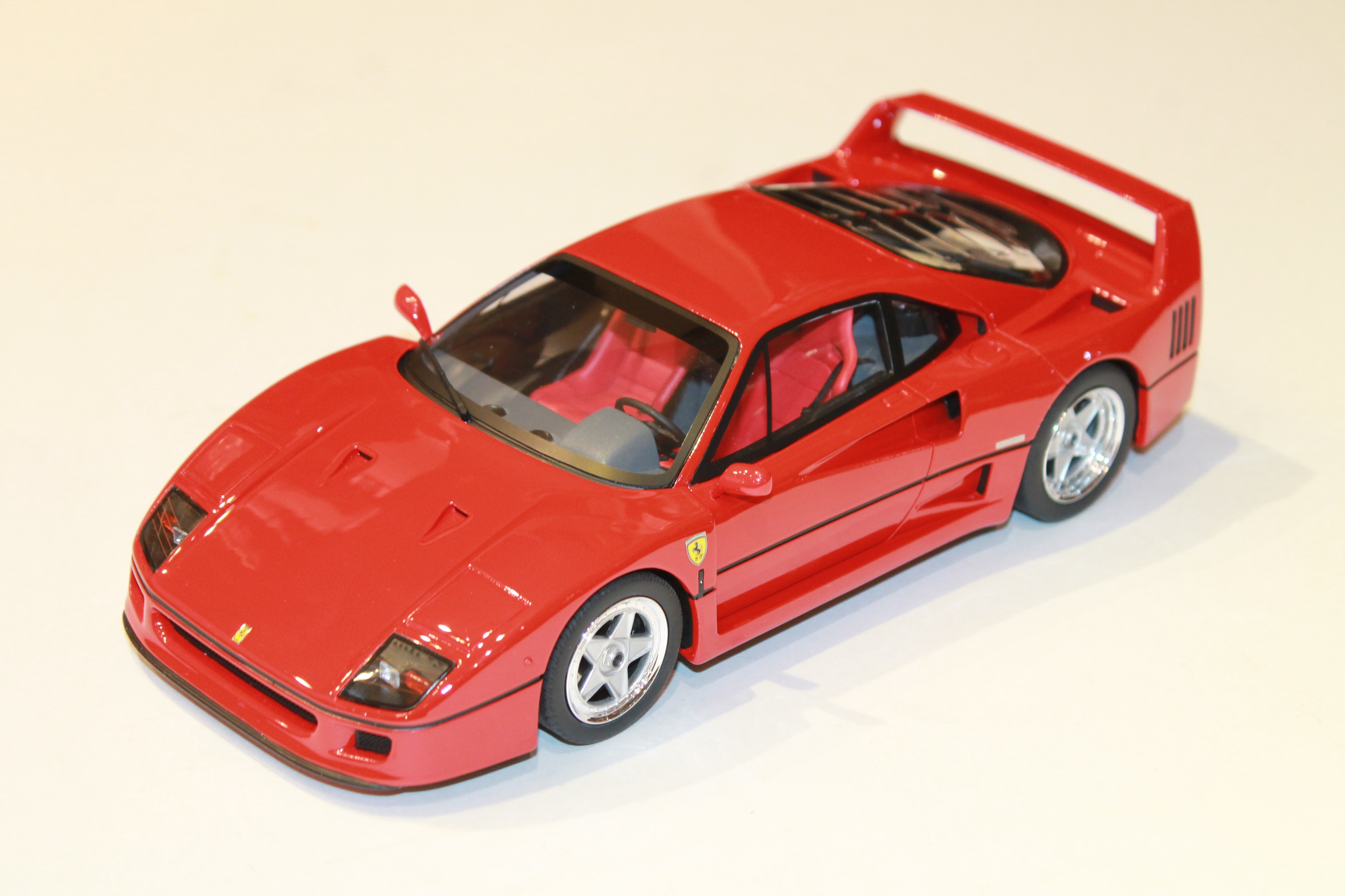 FERRARI F40 GT SPIRIT 1/18°