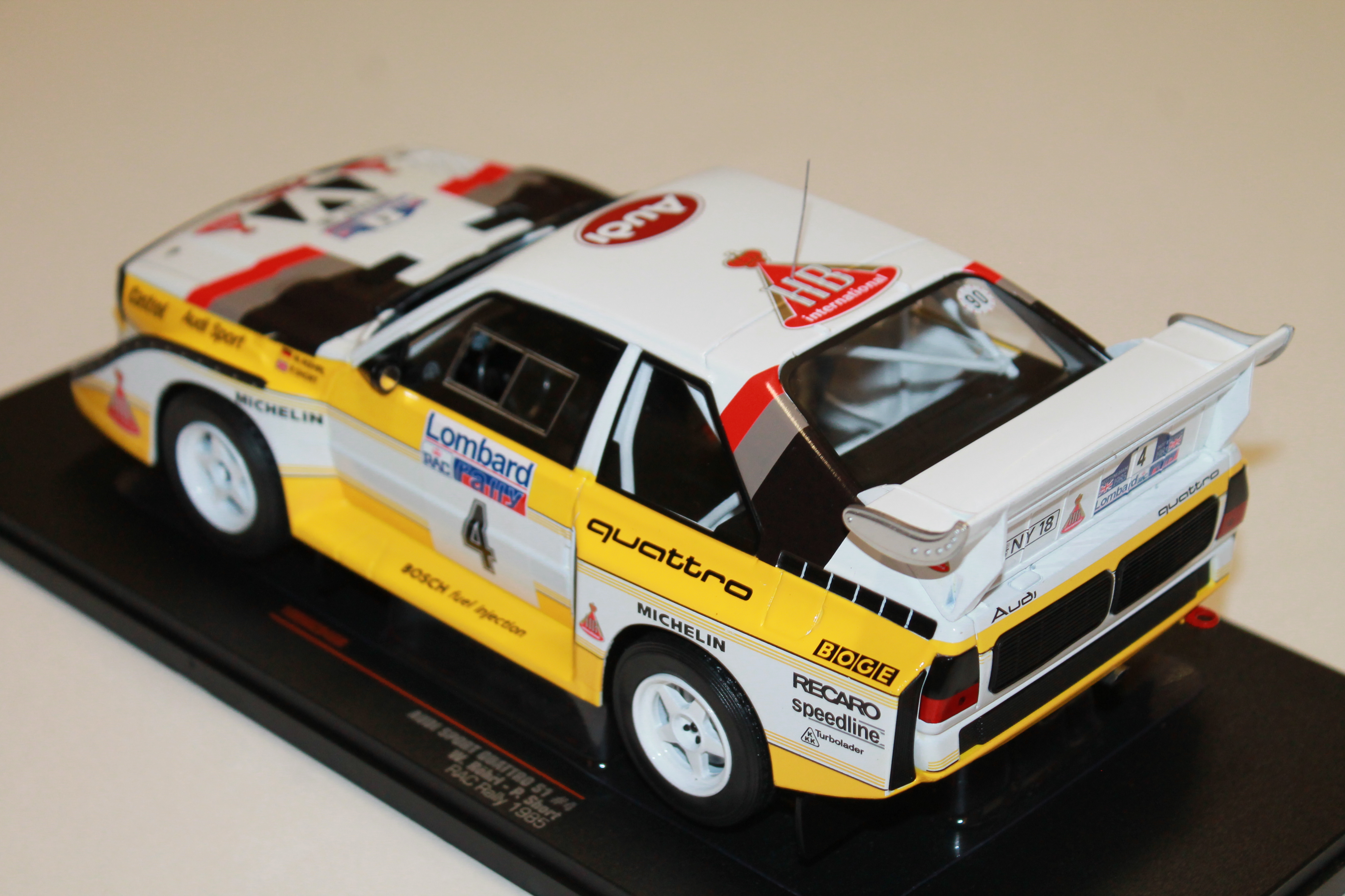 AUDI SPORT QUATTRO S1 N°4 RAC RALLYE 1985 IXO 1/18°