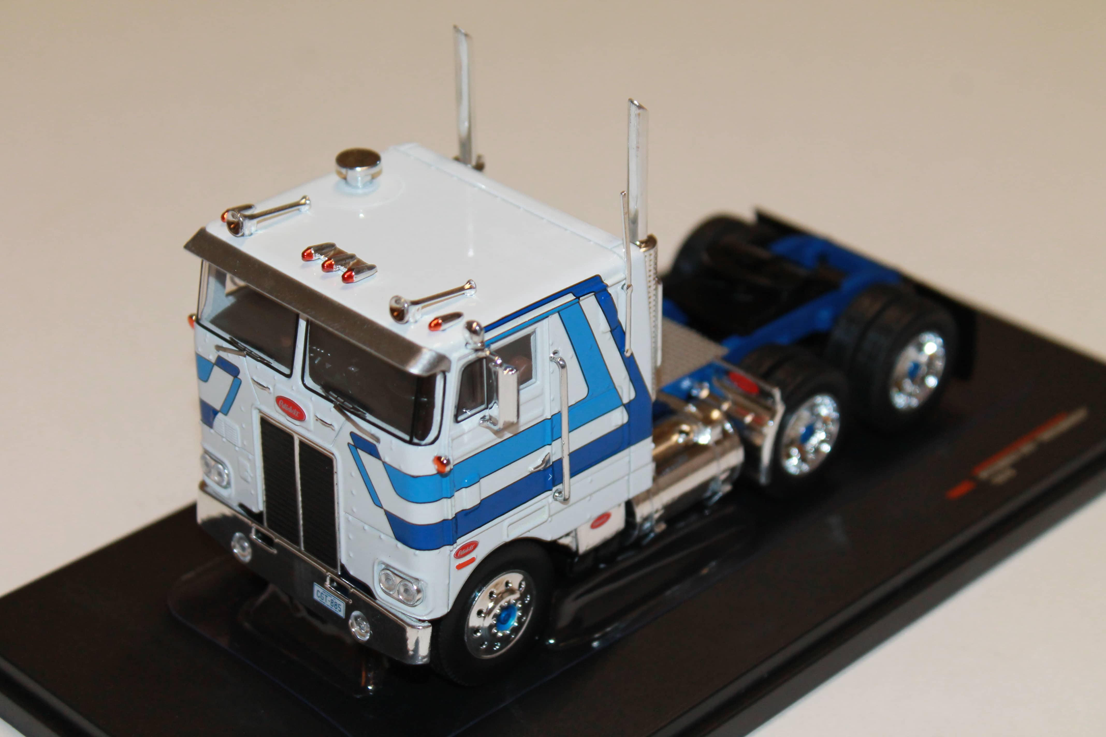 PETERBILT 352 "PACEMAKER" 1979 IXO 1/43°