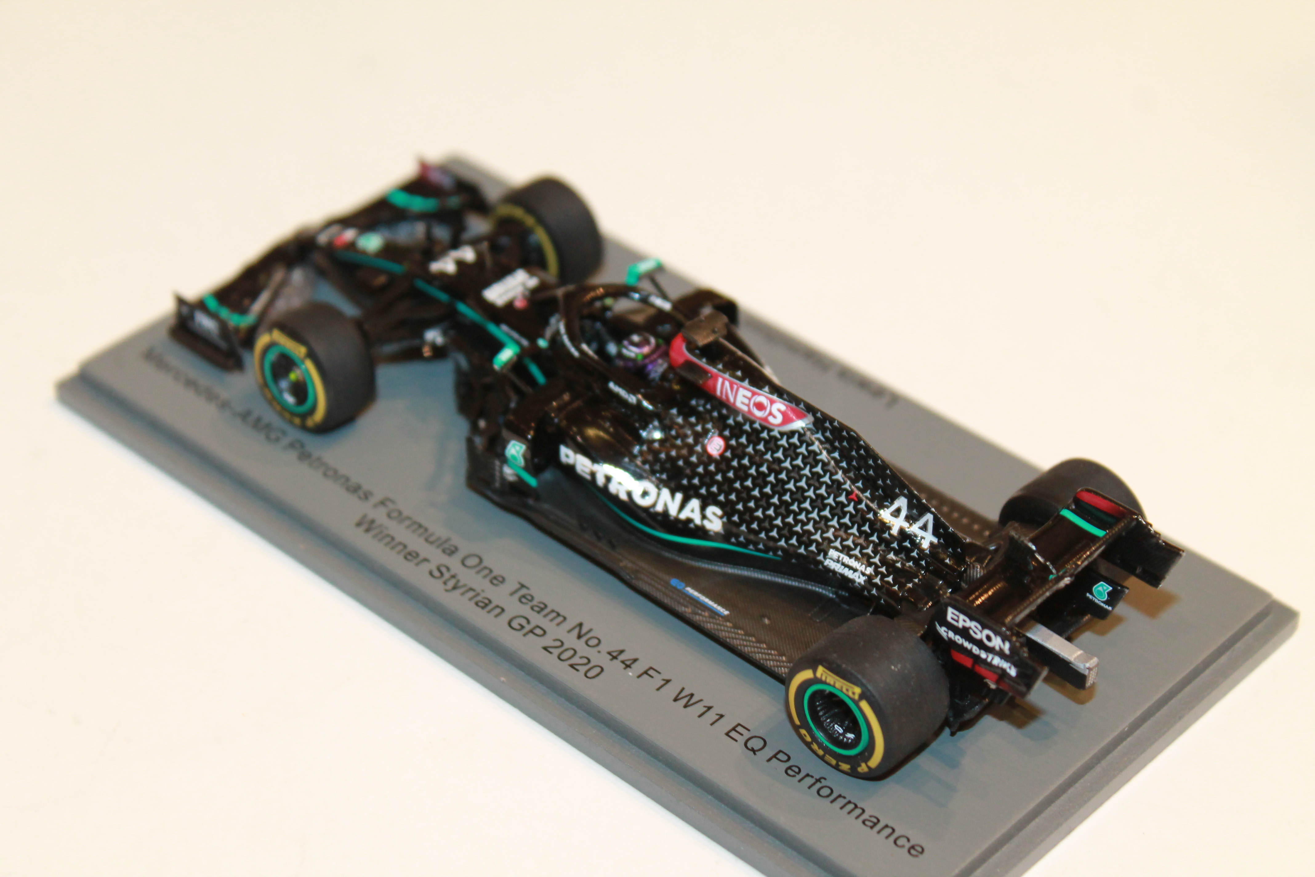Mercedes Benz AMG Lewis Hamilton f1 formule 1 1/43 1:43 Modèle Voiture Miniature 