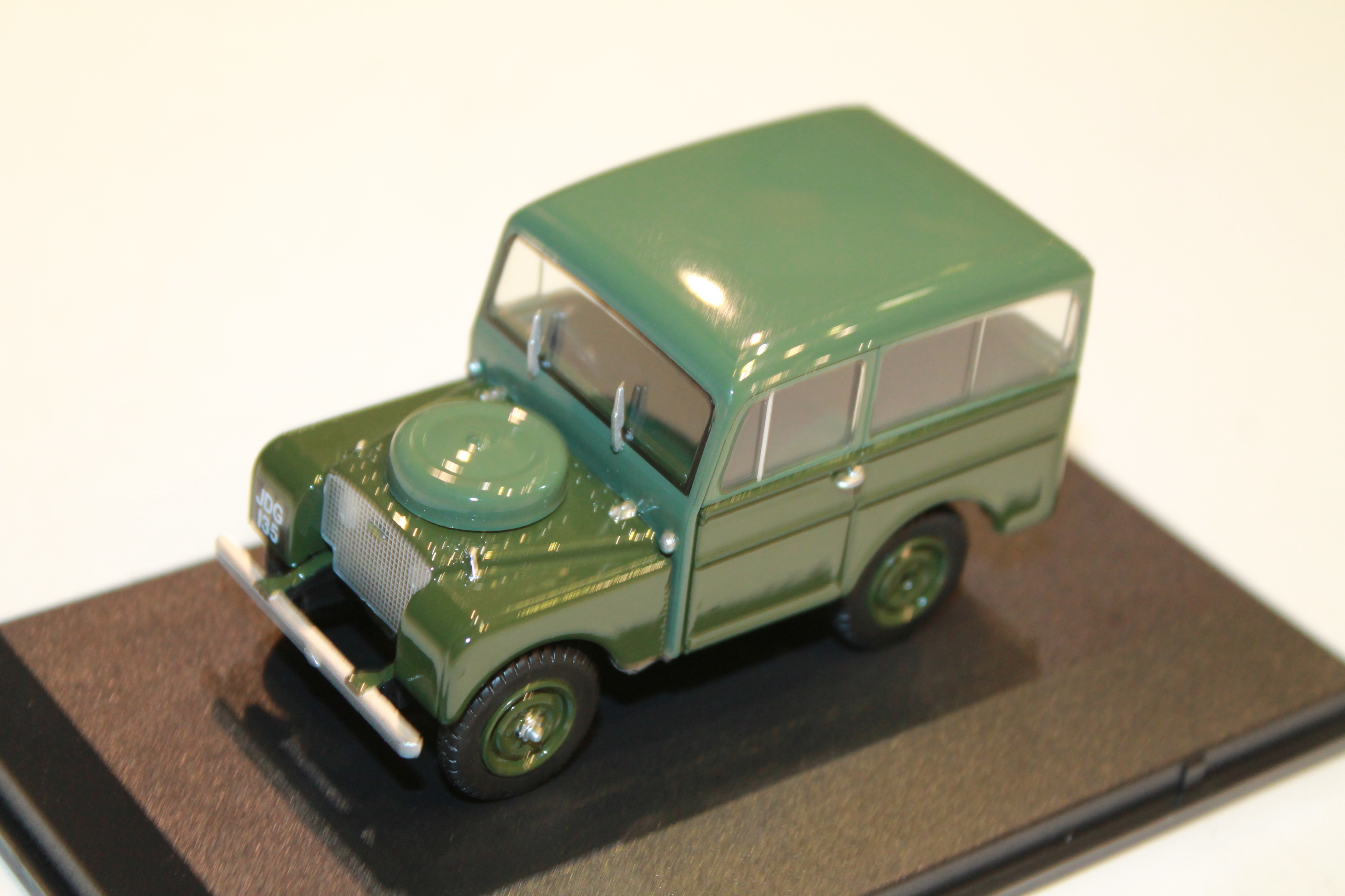 LAND ROVER TICKFORD VERT OXFORD 1/43°