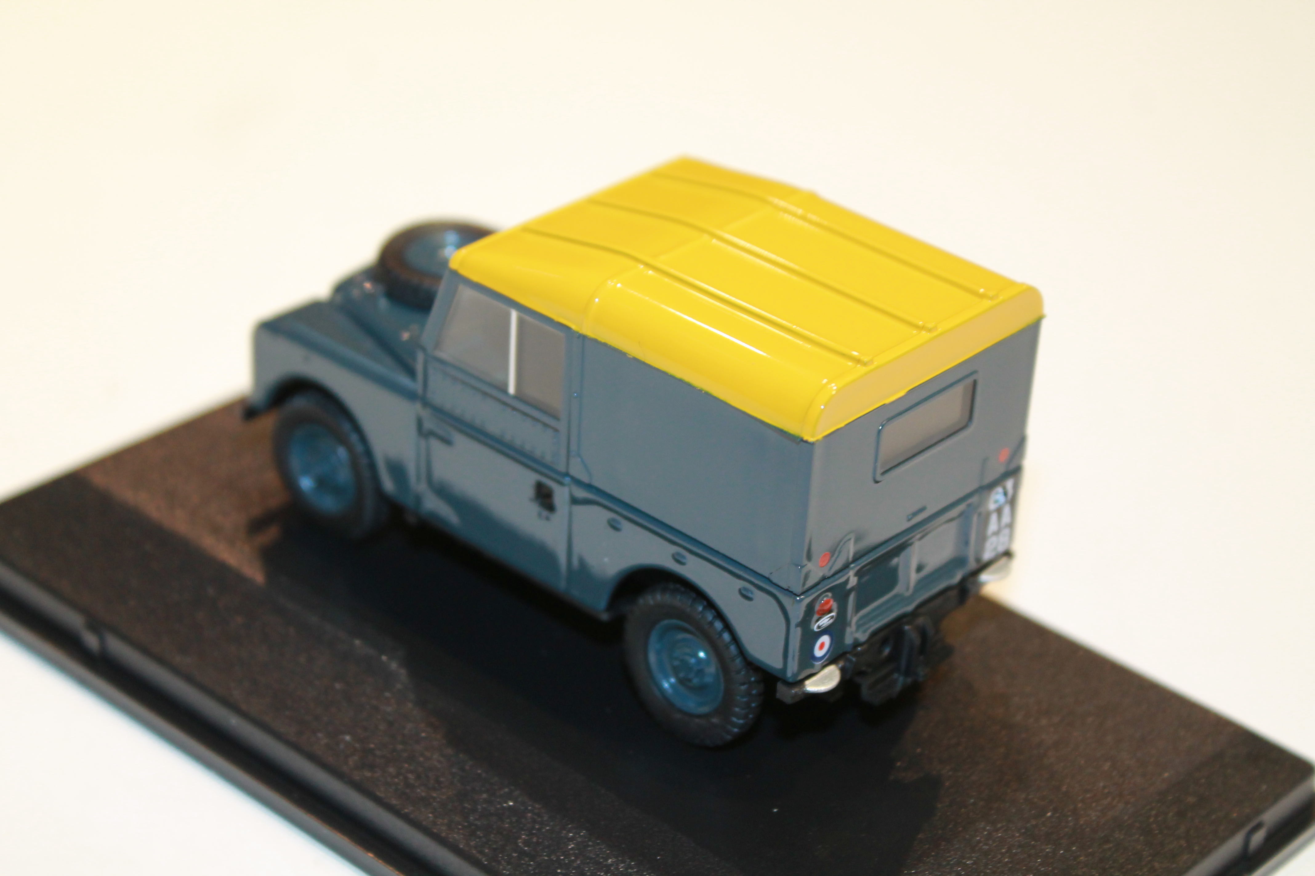 LAND ROVER SERIES I 88 HARD TOP RAF OXFORD 1/43°