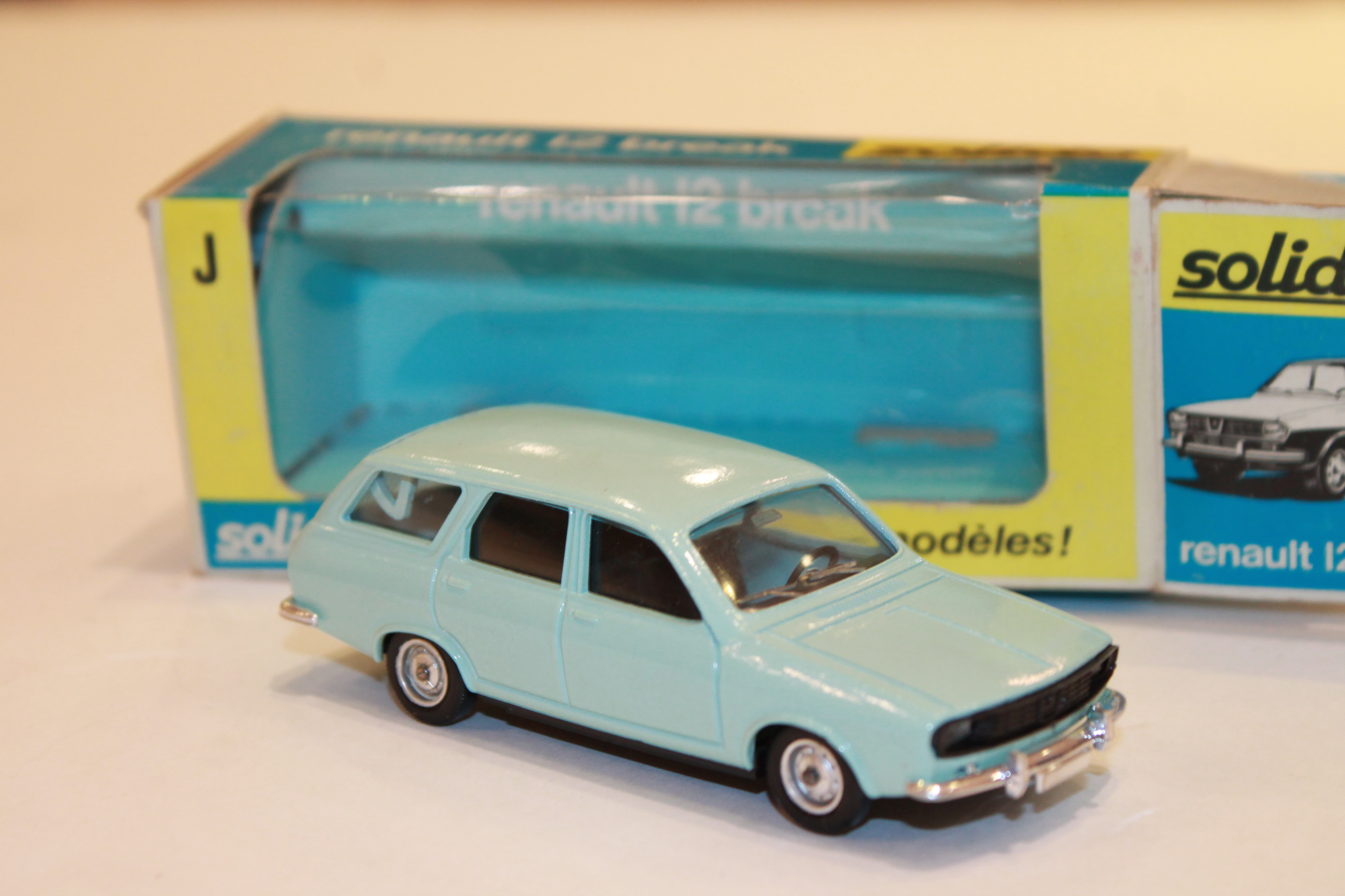 RENAULT L2 BREAK SOLIDO 1/43°