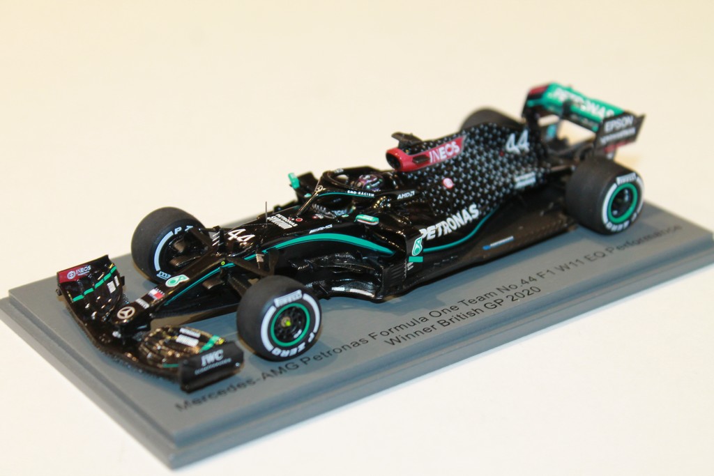 MERCEDES AMG F1 W11 N°44 SILVERSTONE 2020 SPARK 1/43°