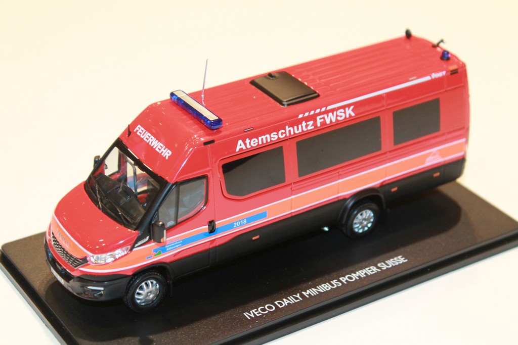 IVECO DAILY MINIBUS POMPIERS SUISSES ELIGOR 1/43°