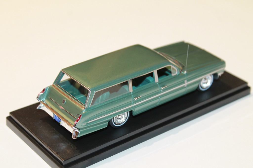 OLDSMOBILE 88 DYNAMIC STATION WAGON 1962 GREEN GOLDVARG 1/43°