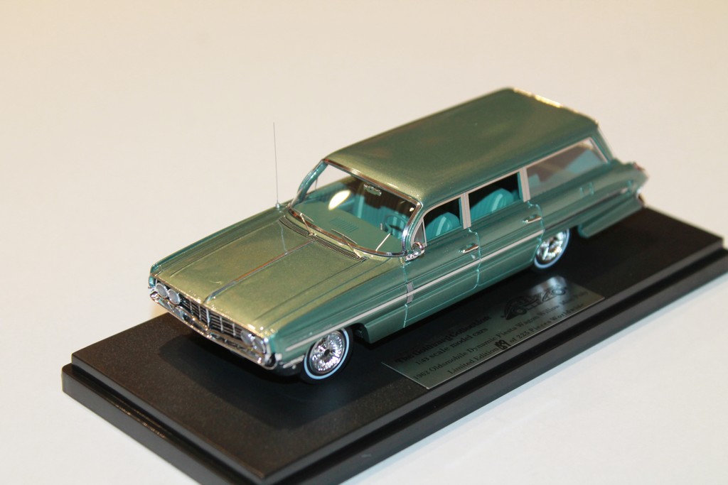 OLDSMOBILE 88 DYNAMIC STATION WAGON 1962 GREEN GOLDVARG 1/43°