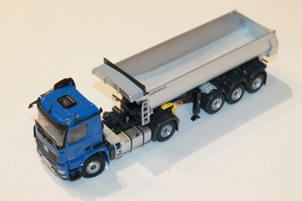 MERCEDES-BENZ AROCS SEMI-BENNE NZG 1/50°