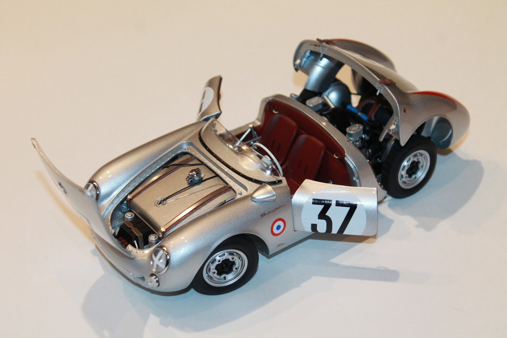 PORSCHE 550 SPYDER LE MANS 1955 N°37 SCHUCO 1/18°