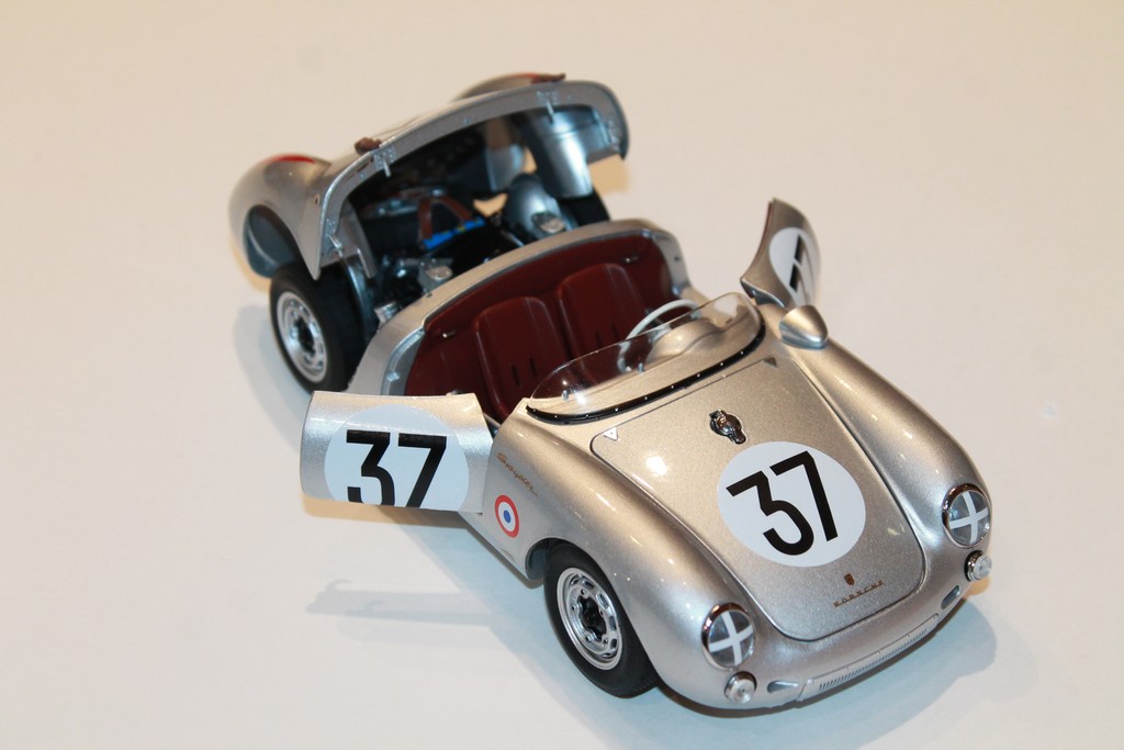 PORSCHE 550 SPYDER LE MANS 1955 N°37 SCHUCO 1/18°