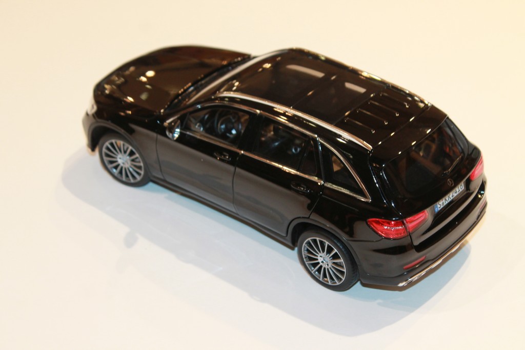 MERCEDES-BENZ GLC 2015 NOIR NOREV 1/18°