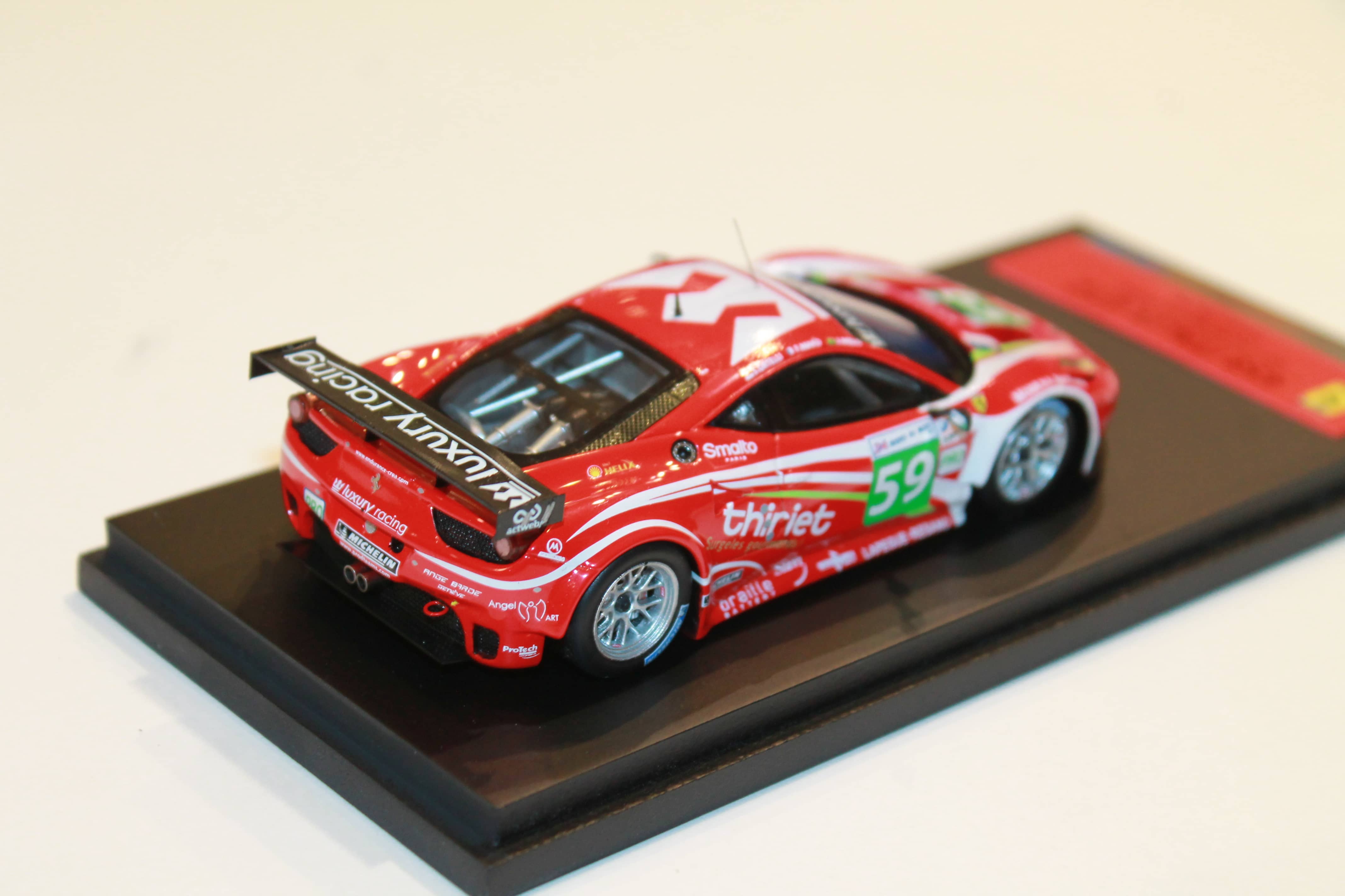 Minicar 1/43 Ferrari F458 ITALIA GT2 201124HEURES DU MANS LUXURY RACING